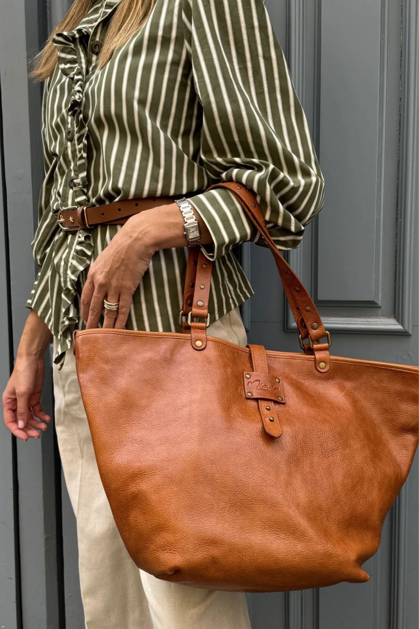 PANIER EN CUIR