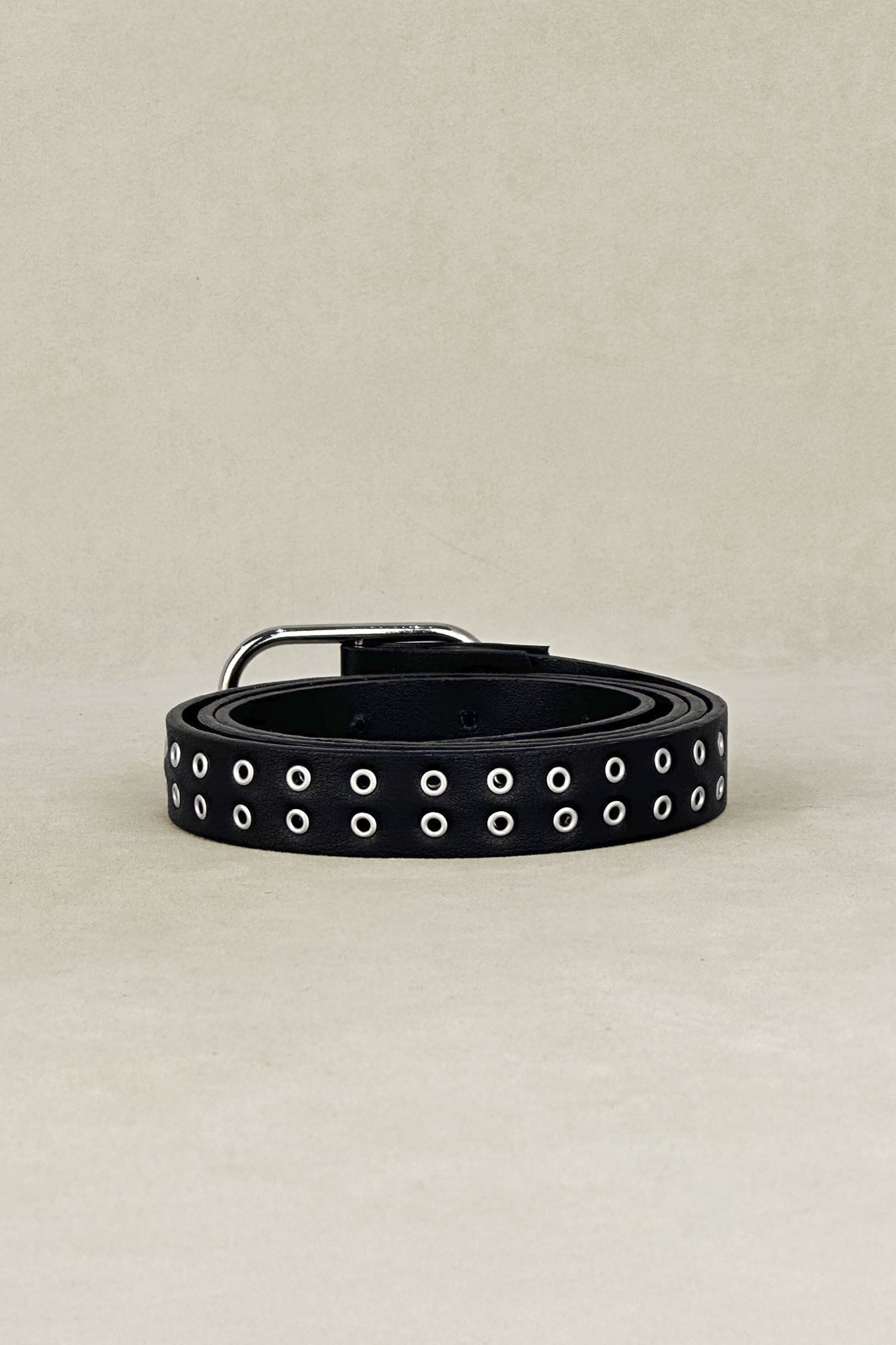BLACK STUDDED BOWIE BELT
