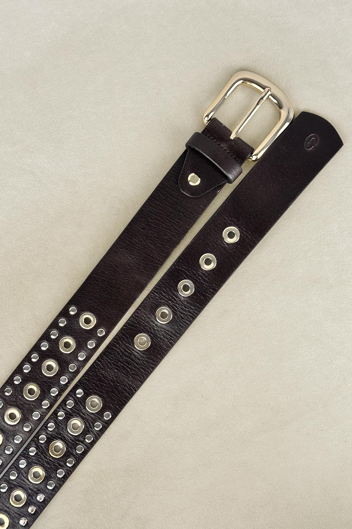 CHOCOLATE STUDDED ROCKER BELT