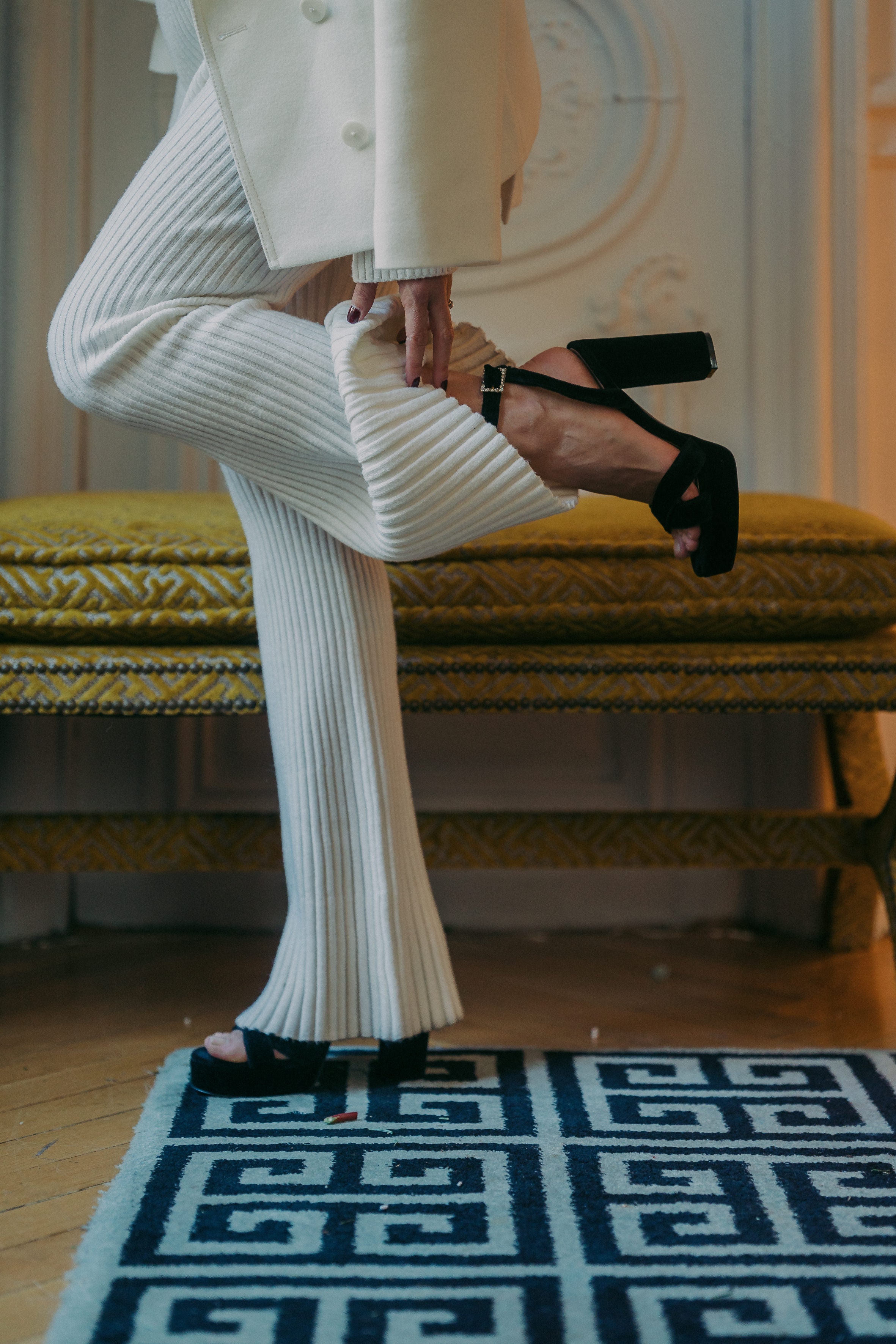 CORINTHIA BLACK VELVET 11.5CM