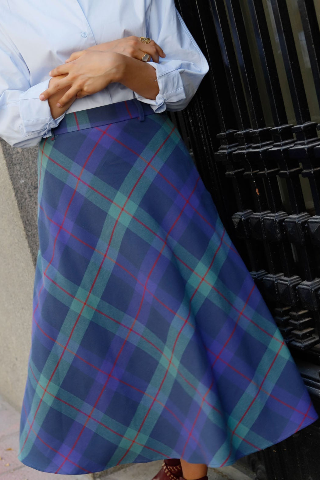 Falda corte A invierno color azul