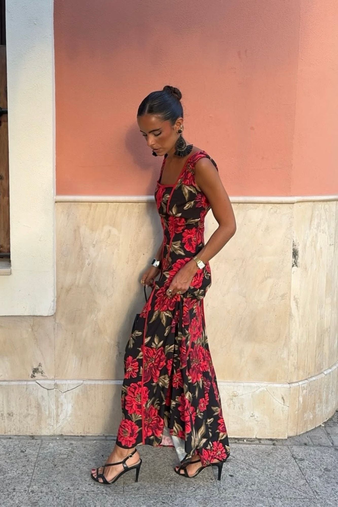 SANDALIA GADEA GRABADO NEGRO 9CM