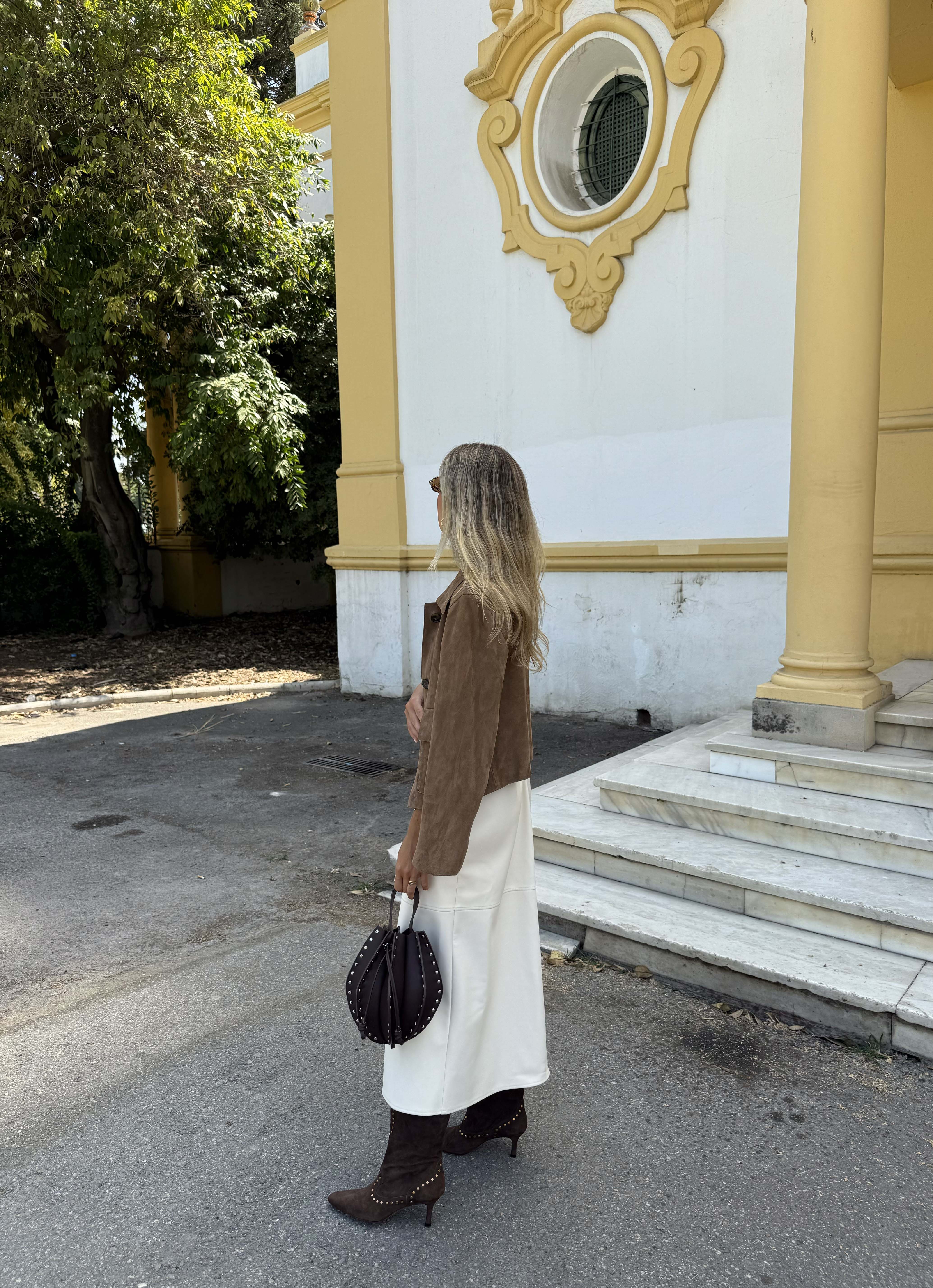 BOTA ANTE TIERRA MARRON 5CM