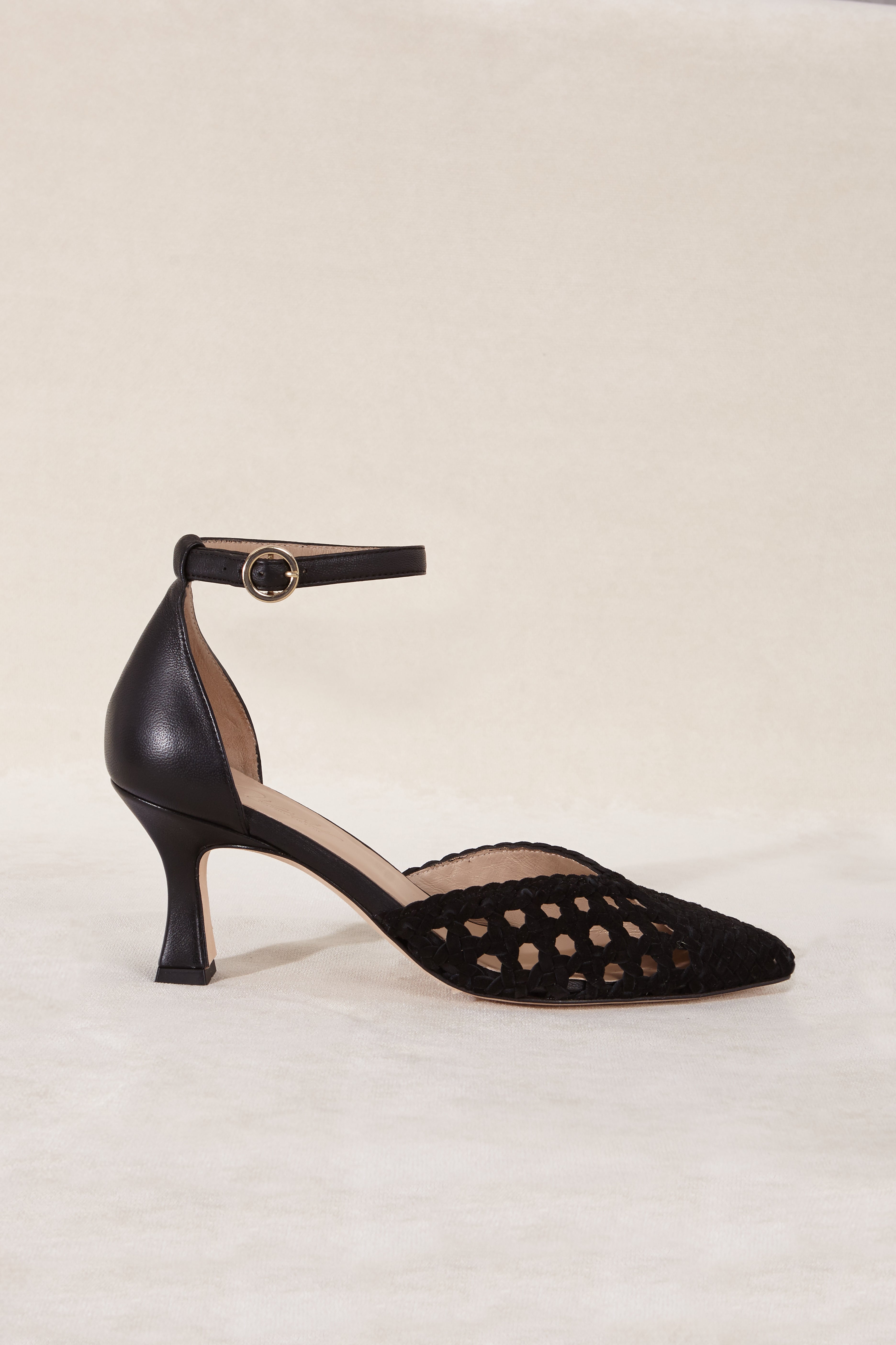 SANDALIA TACON TRENZADA INGRID NEGRO 7.5 CM