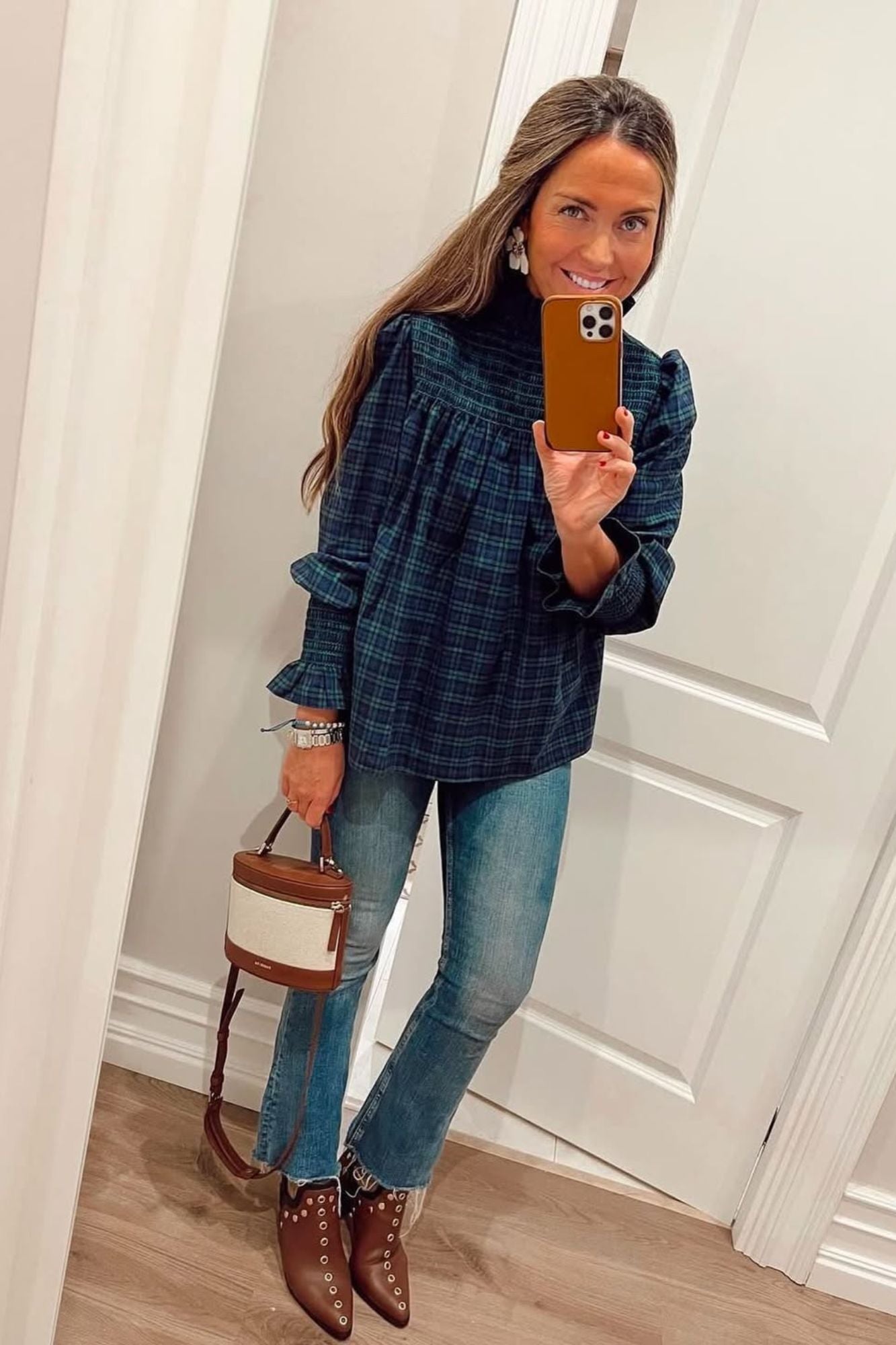 PUNKY BOOTS AVELLANA TACHAS ORO TACON 7CM