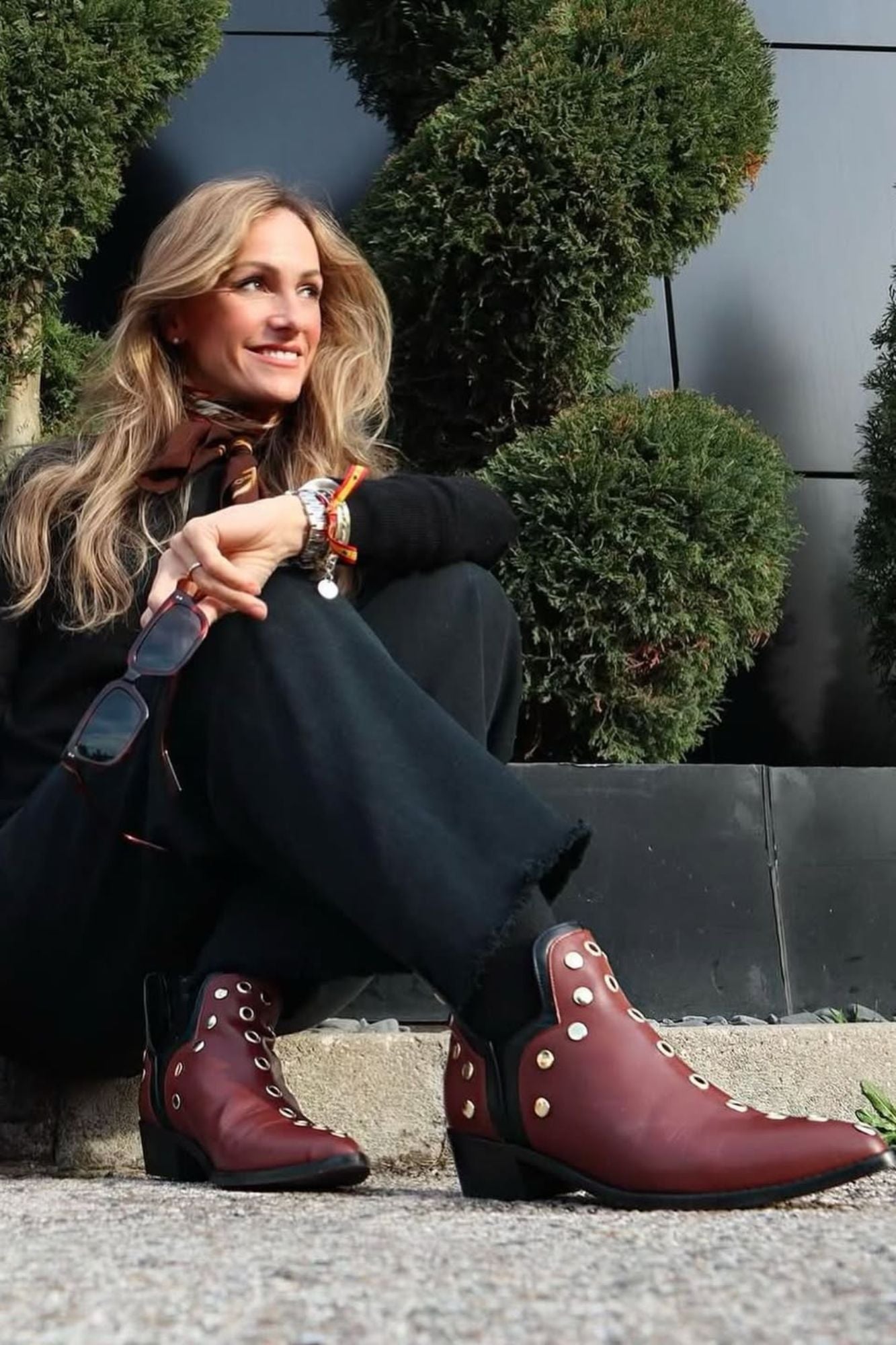 PUNKY BOOTS AVELLANA TACHAS PLATA 4CM