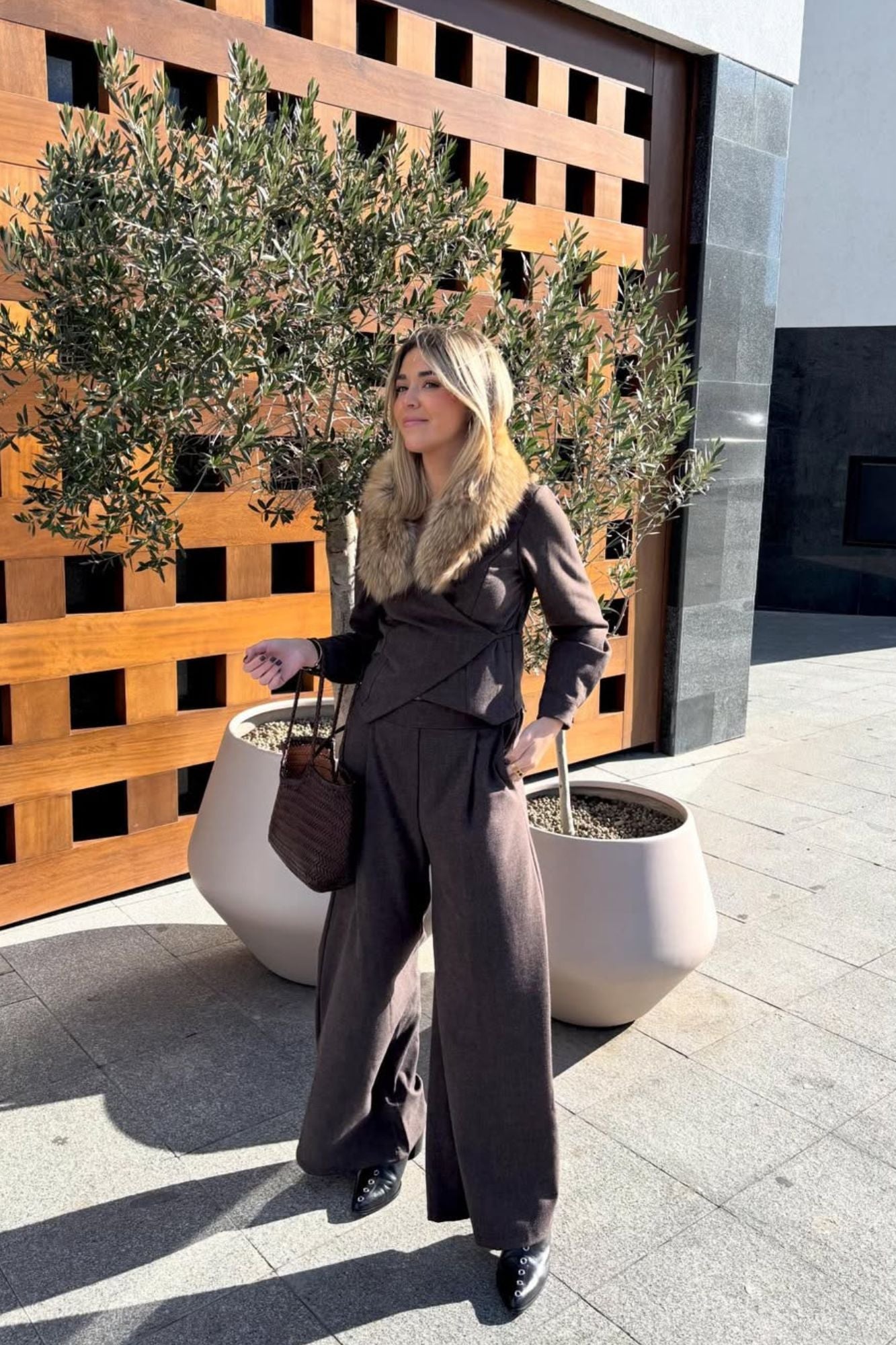 PUNKY BOOTS NEGRO TACHAS PLATA TACON 7CM