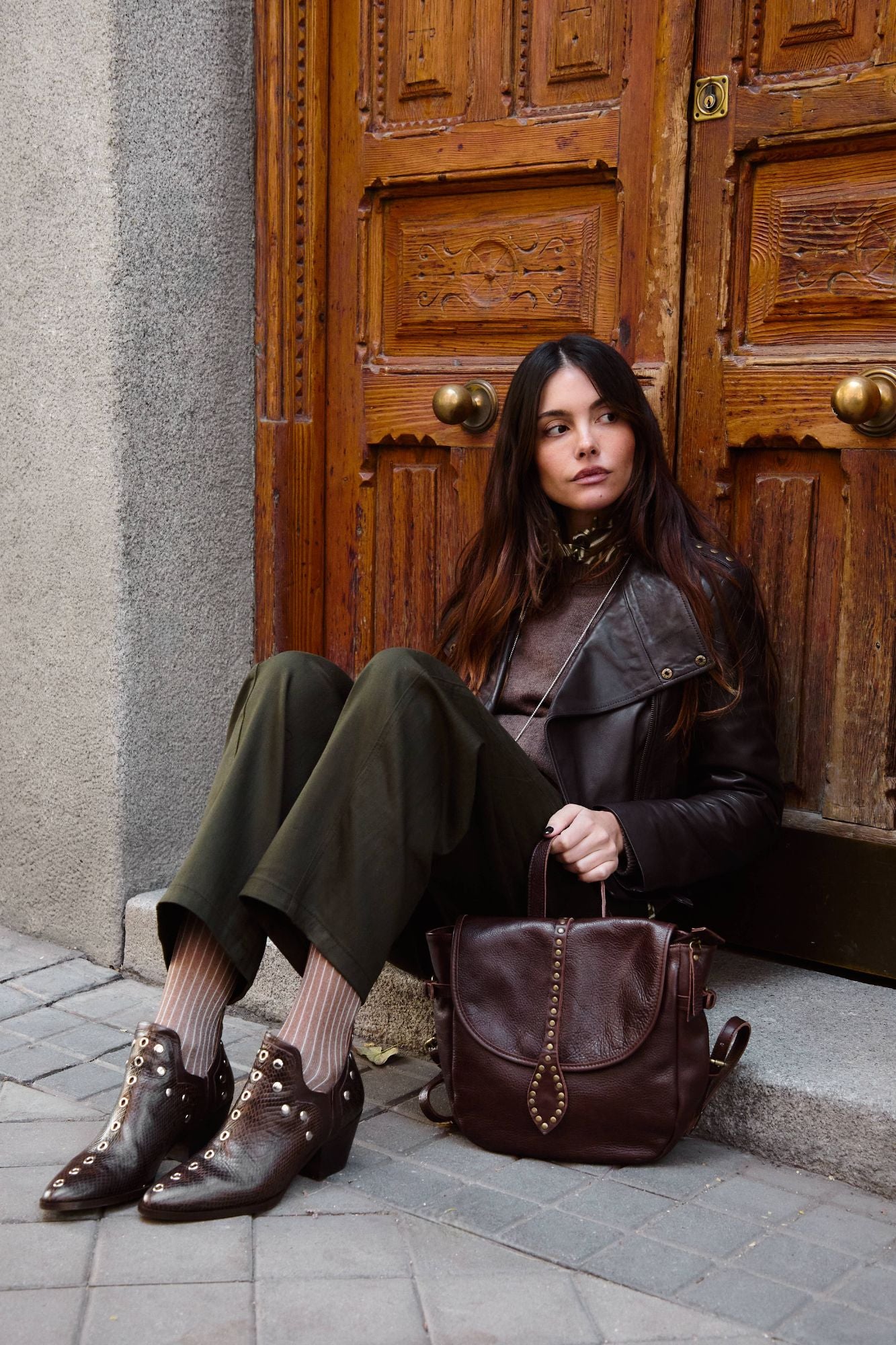 MOCHILA TACHAS CHOCOLATE