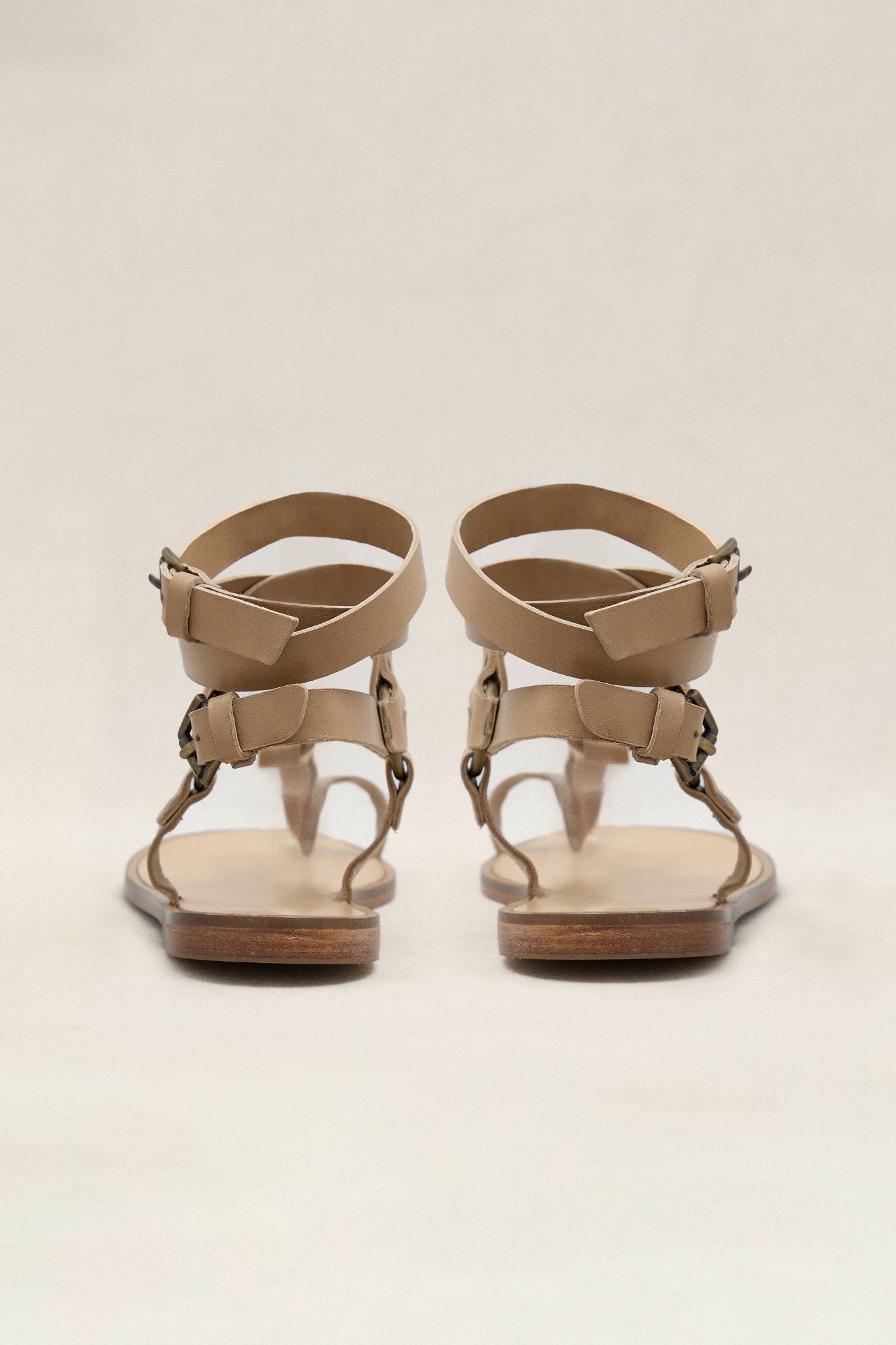 NUDE SLAVE SANDAL