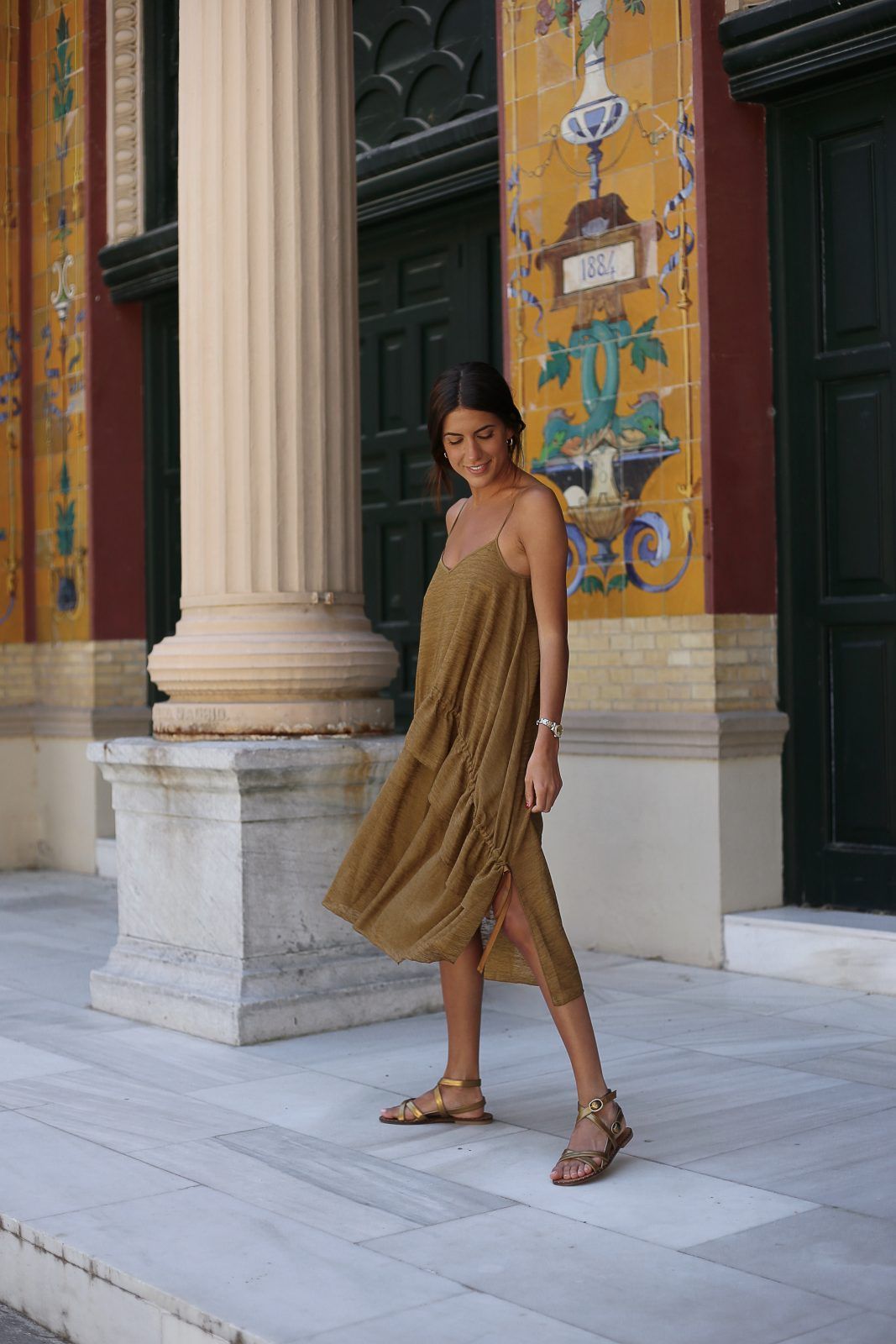 SANDALIA ROMANA DORADO