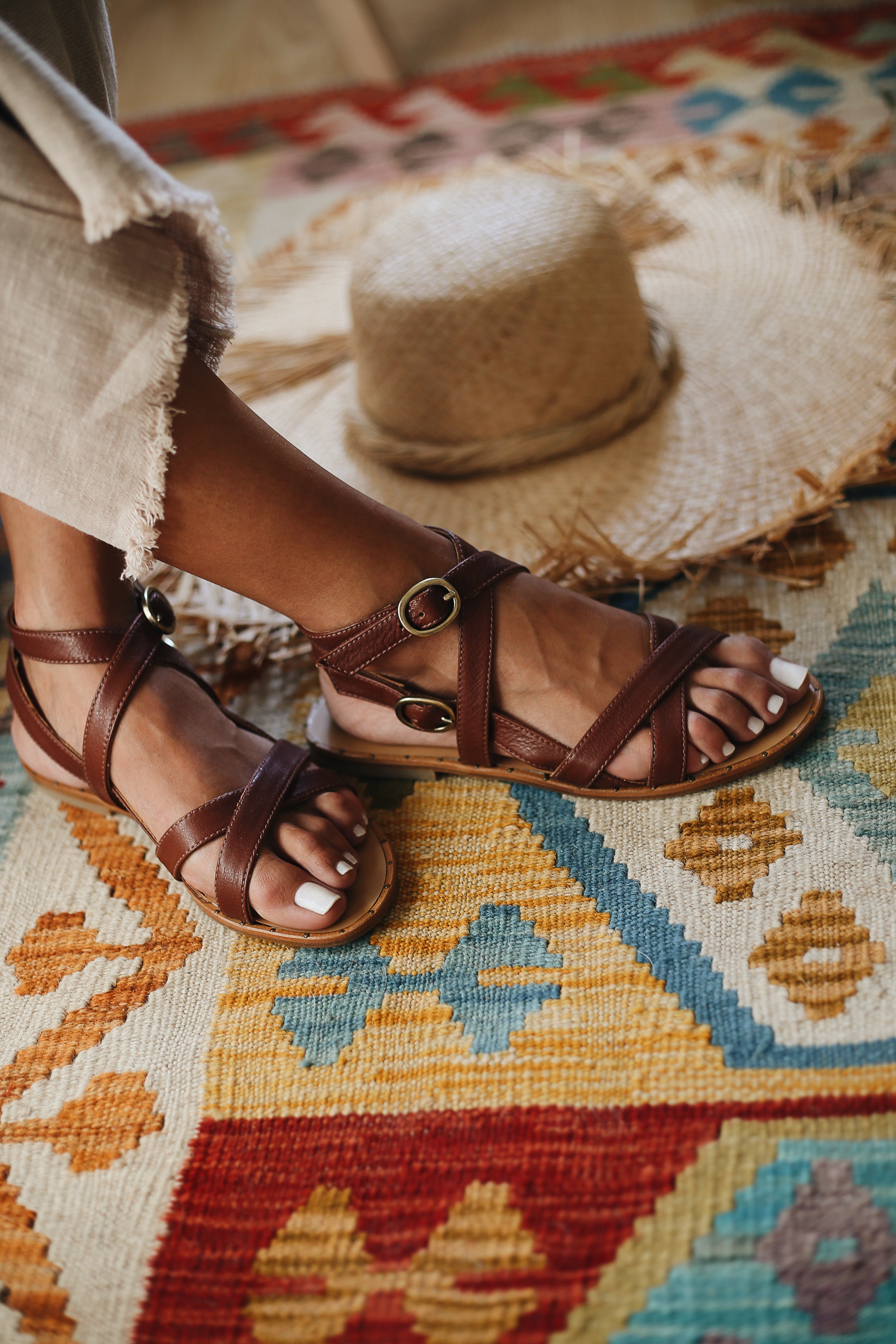 SANDALIAS ROMANAS CUERO