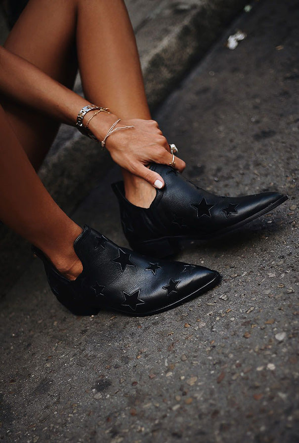 STAR BOOTS BLACK 4CM