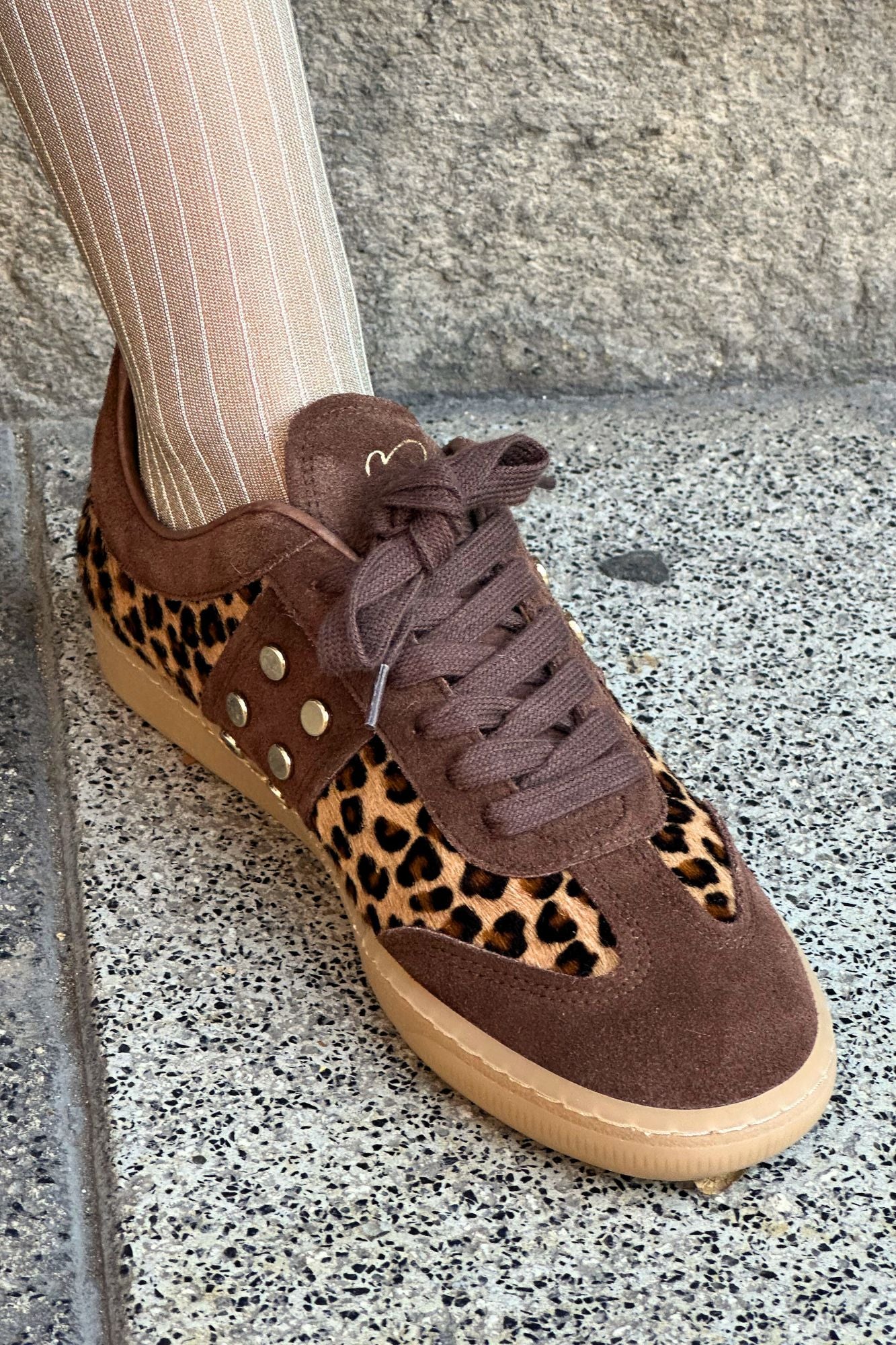 SNEAKER CHOCOLATE LEOPARDO