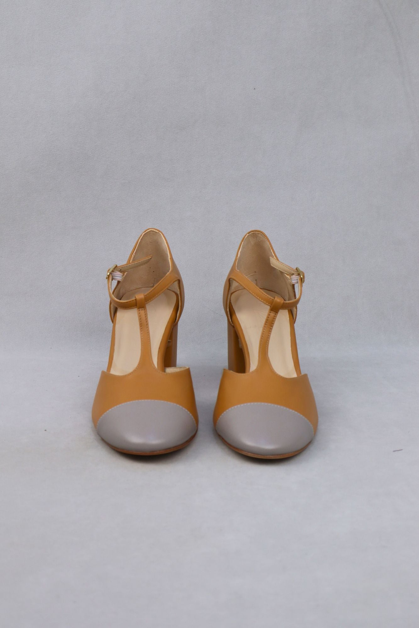 SALON T-BAR BICOLOR CREMA Y GRIS