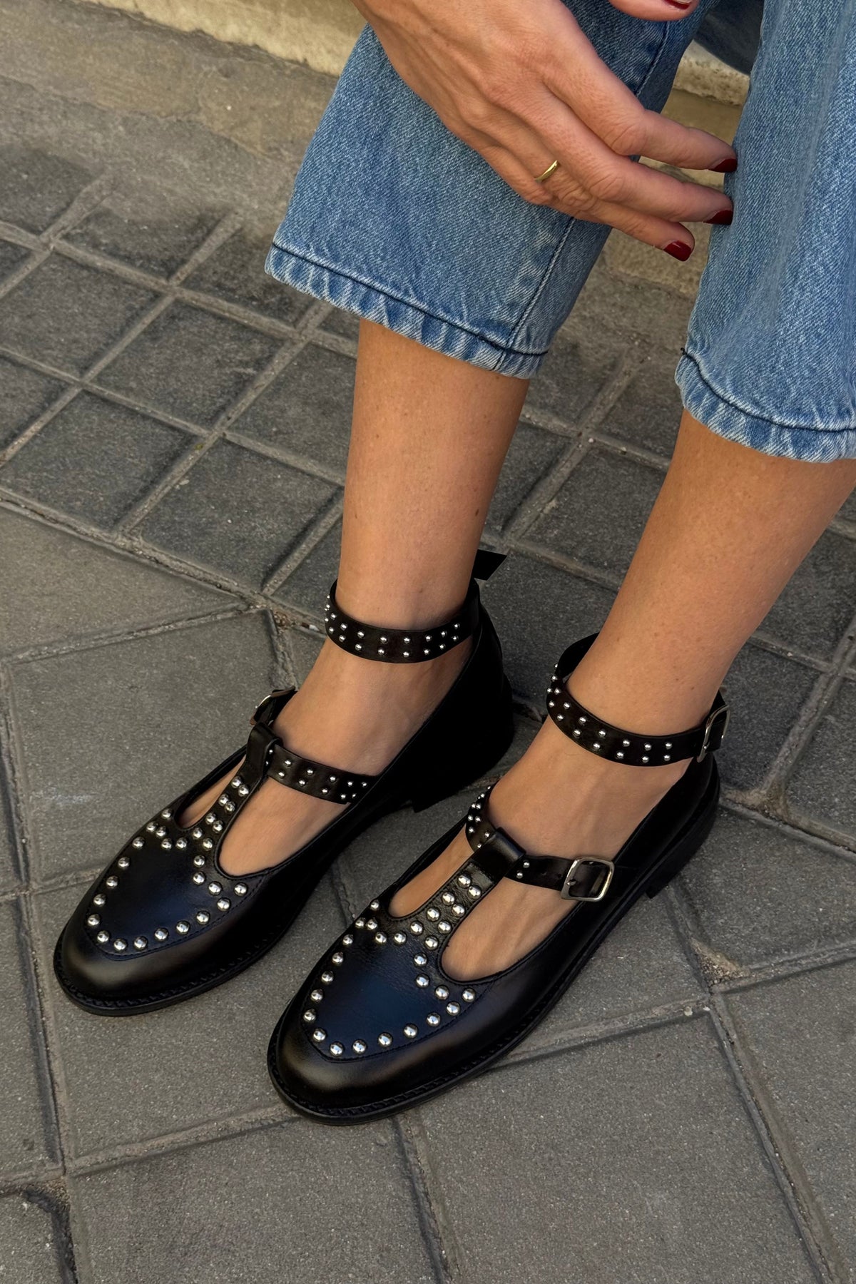 BLACK T-BAR STUDDED LOAFER 2CM