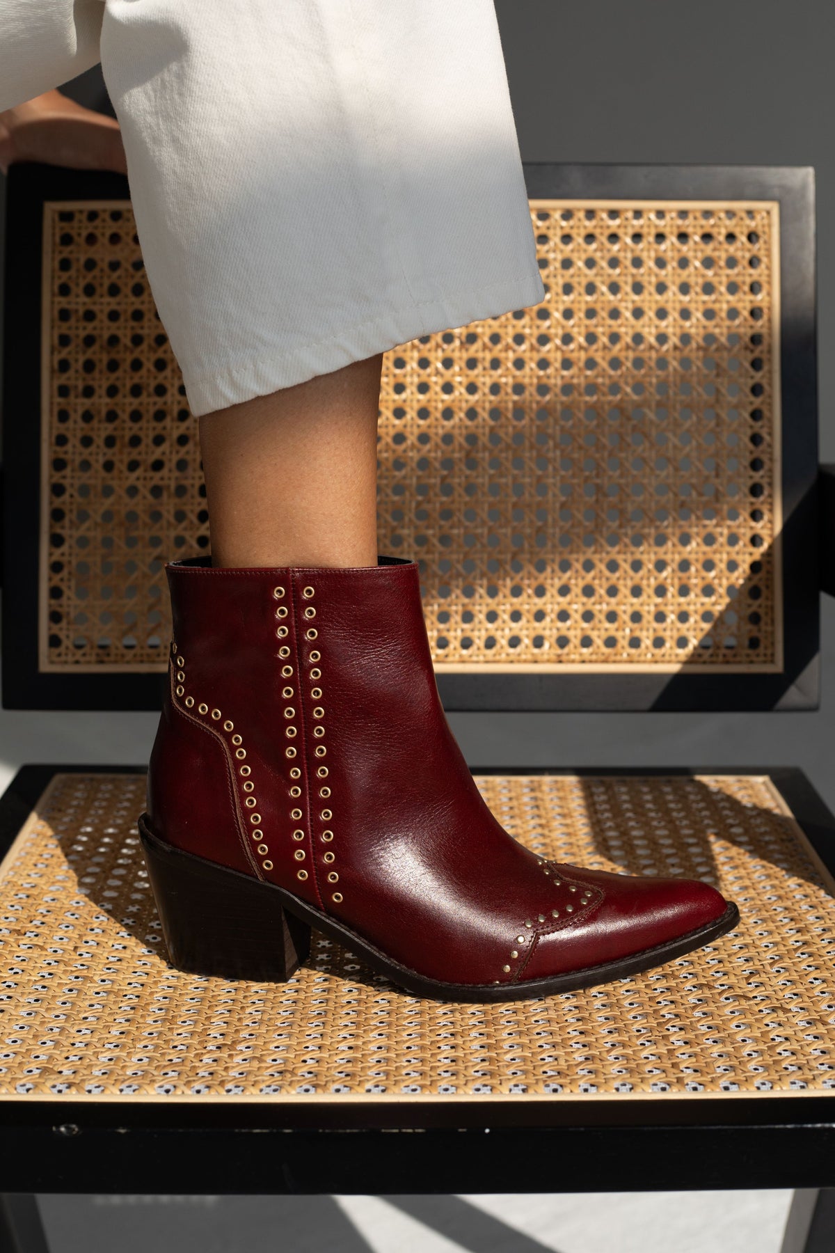 BOTIN JOANNA BURDEOS TACON 7CM