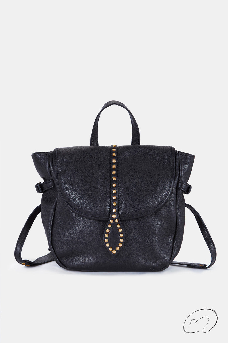 MOCHILA NEGRA TACHAS ORO