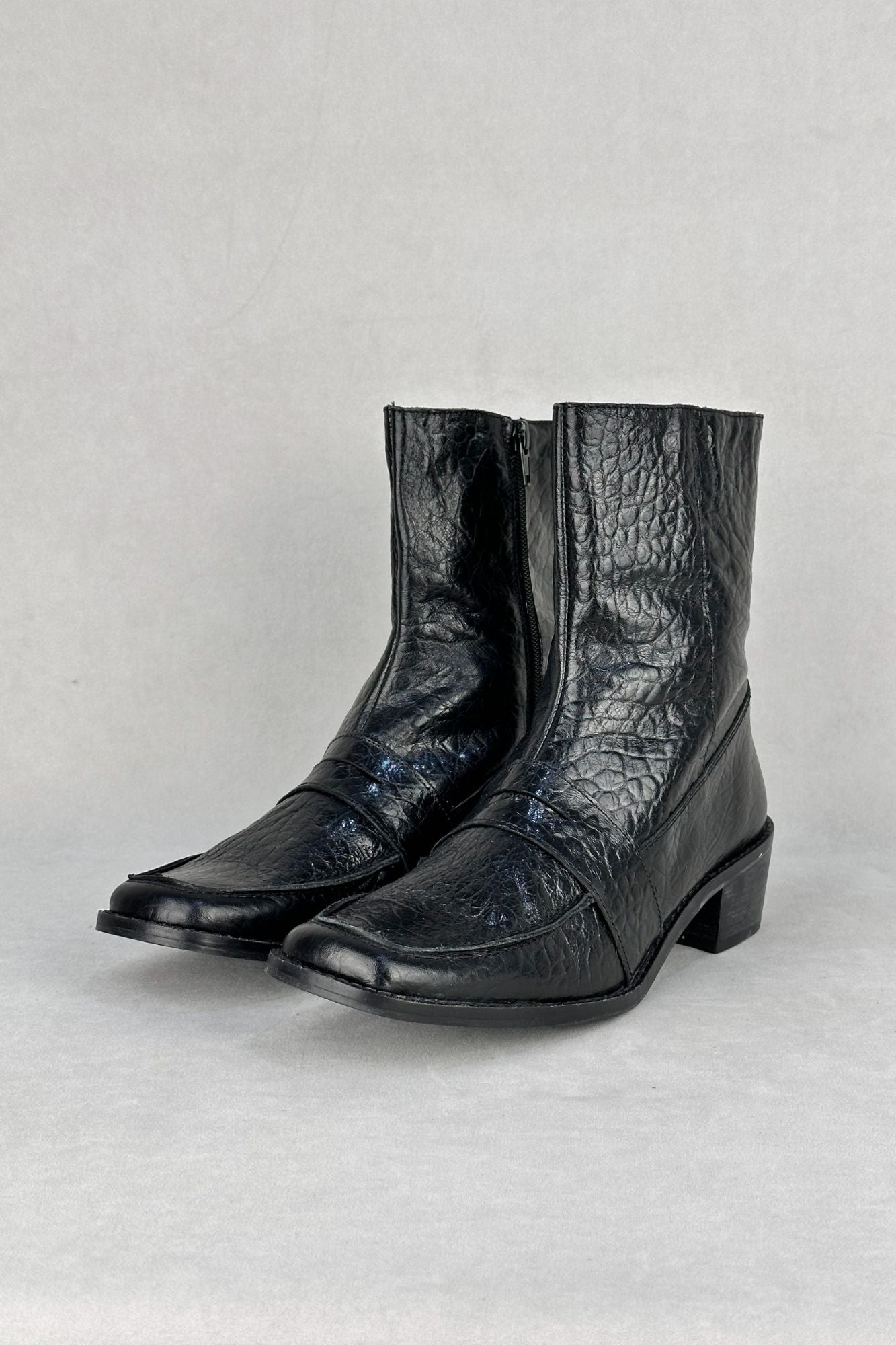 FONTANA NEGRA GRABADA