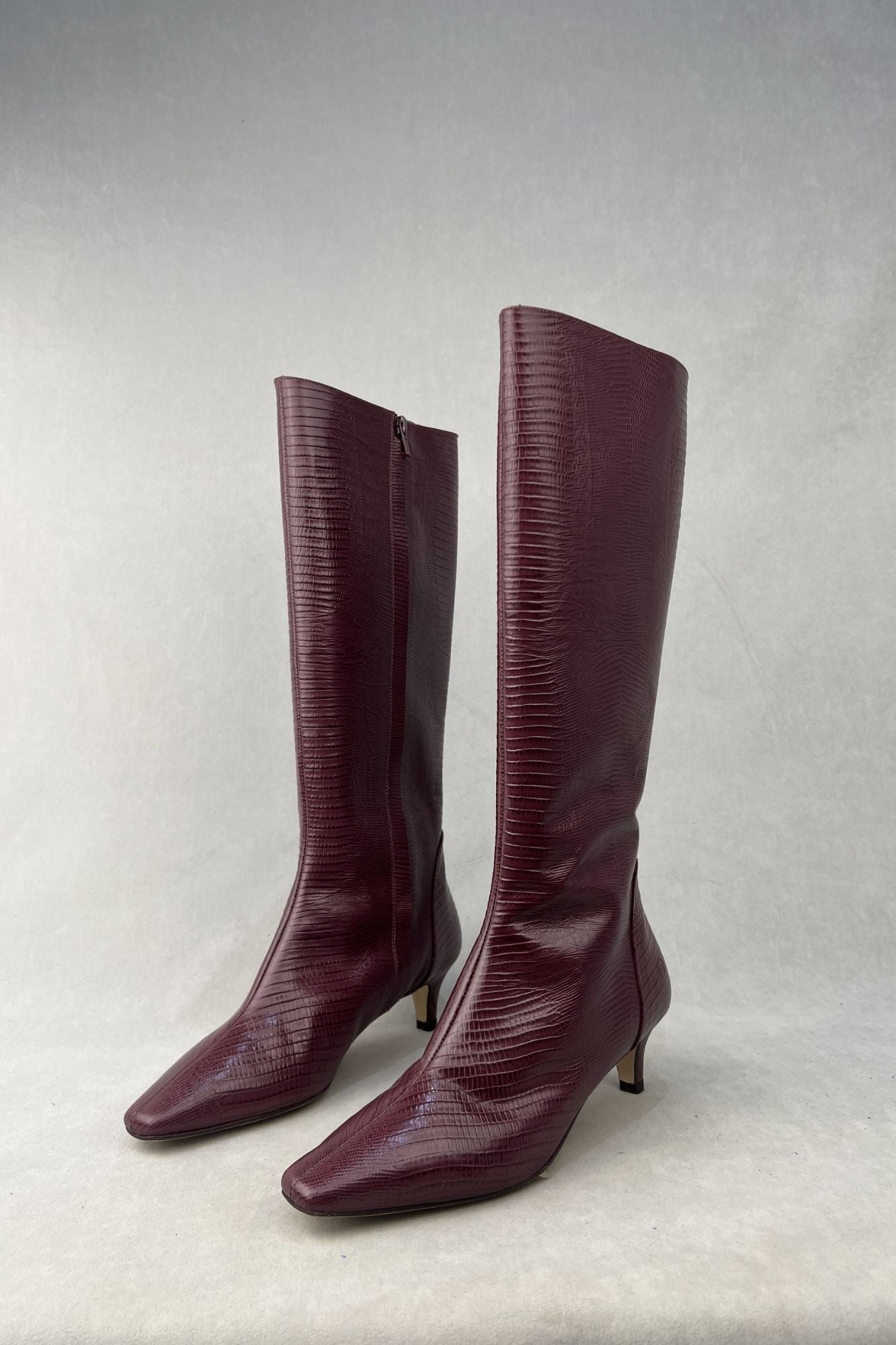 BOTA SASHA TEJUS BURDEOS 2