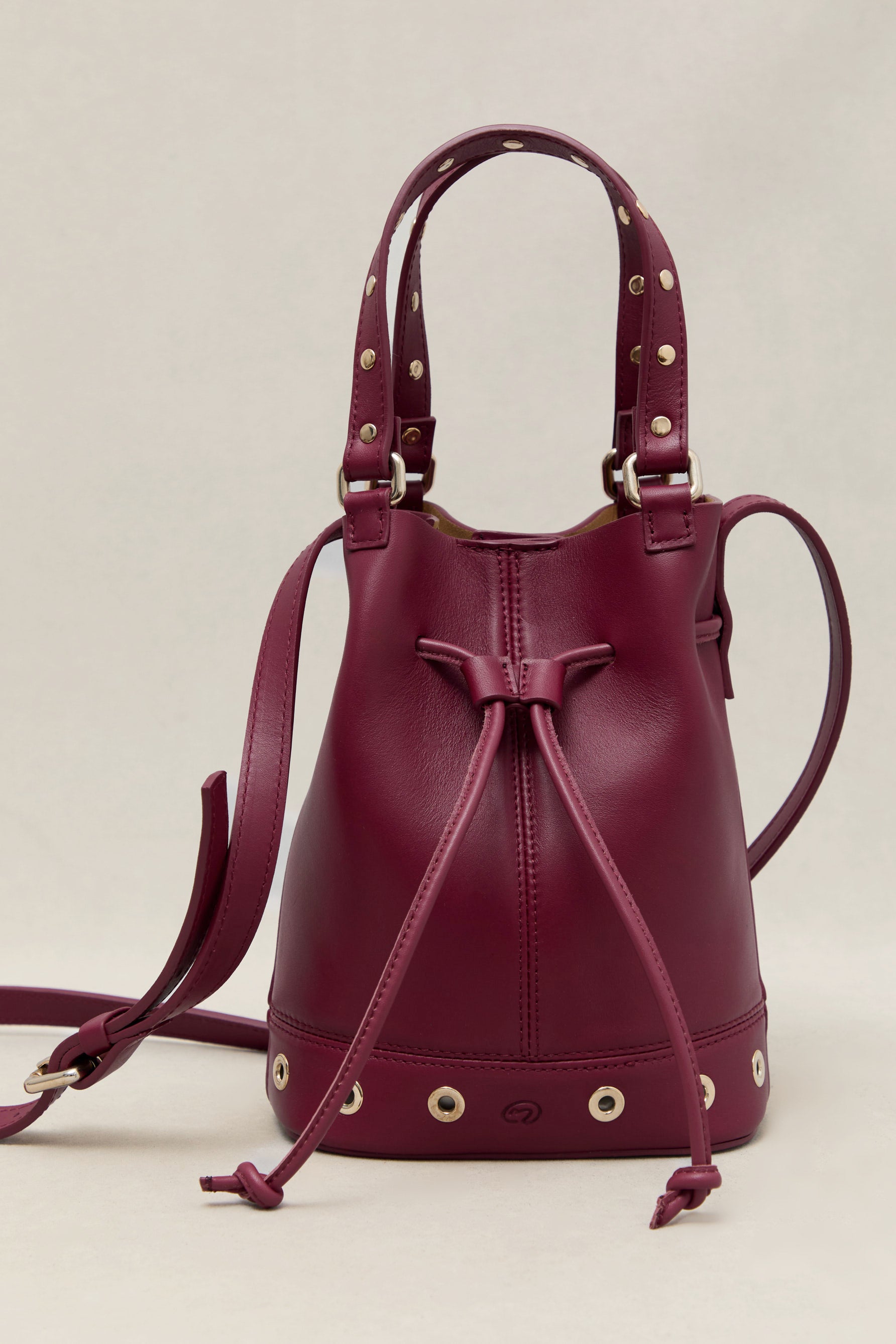 BOLSO MINI BOMBONERA MORA