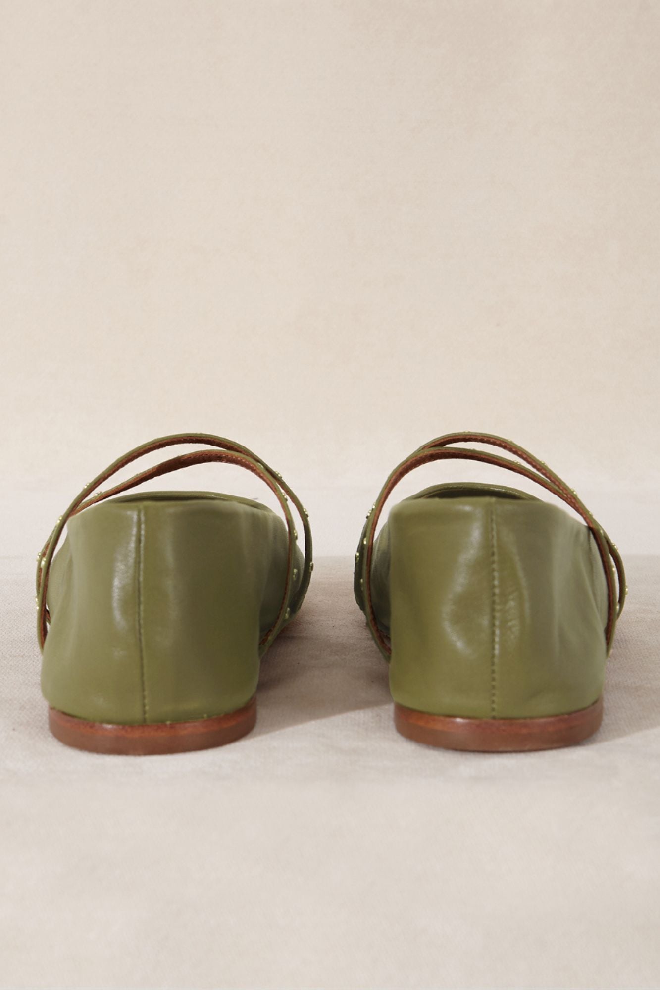 Zapatos color matcha