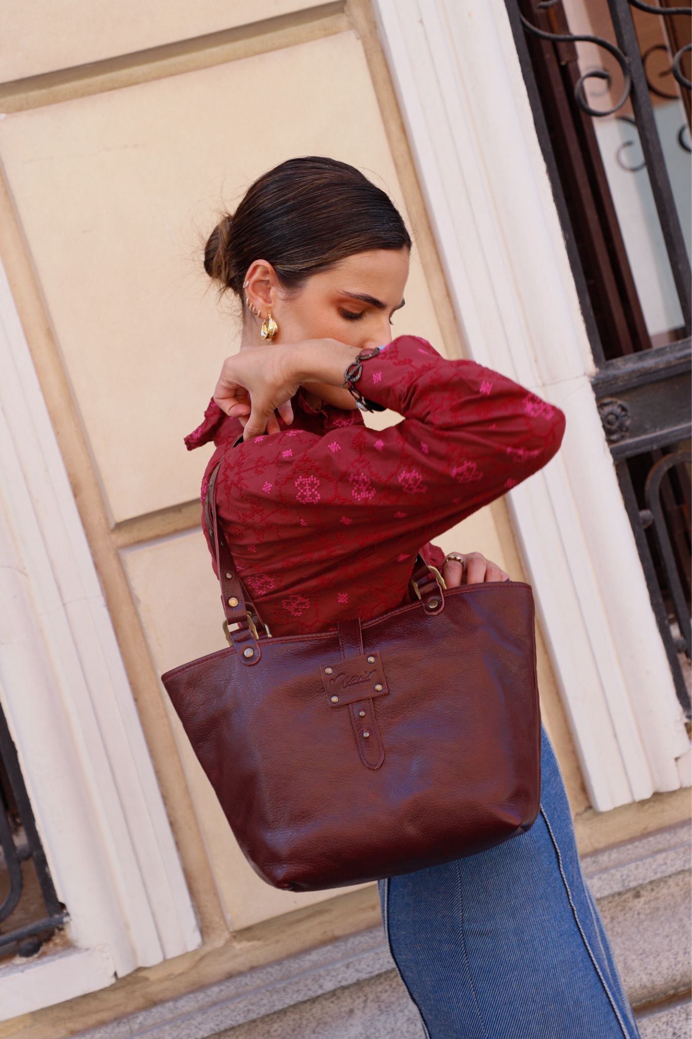 BURGUNDY SMALL CARRYCOT