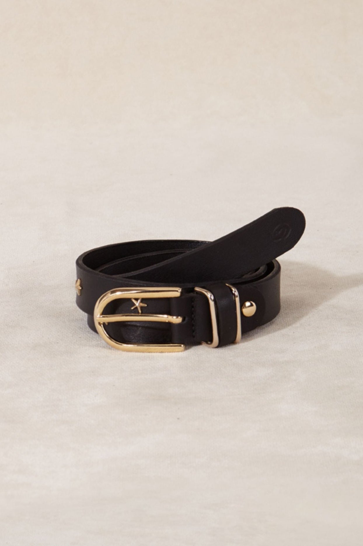 CINTURON FINO STARS NEGRO