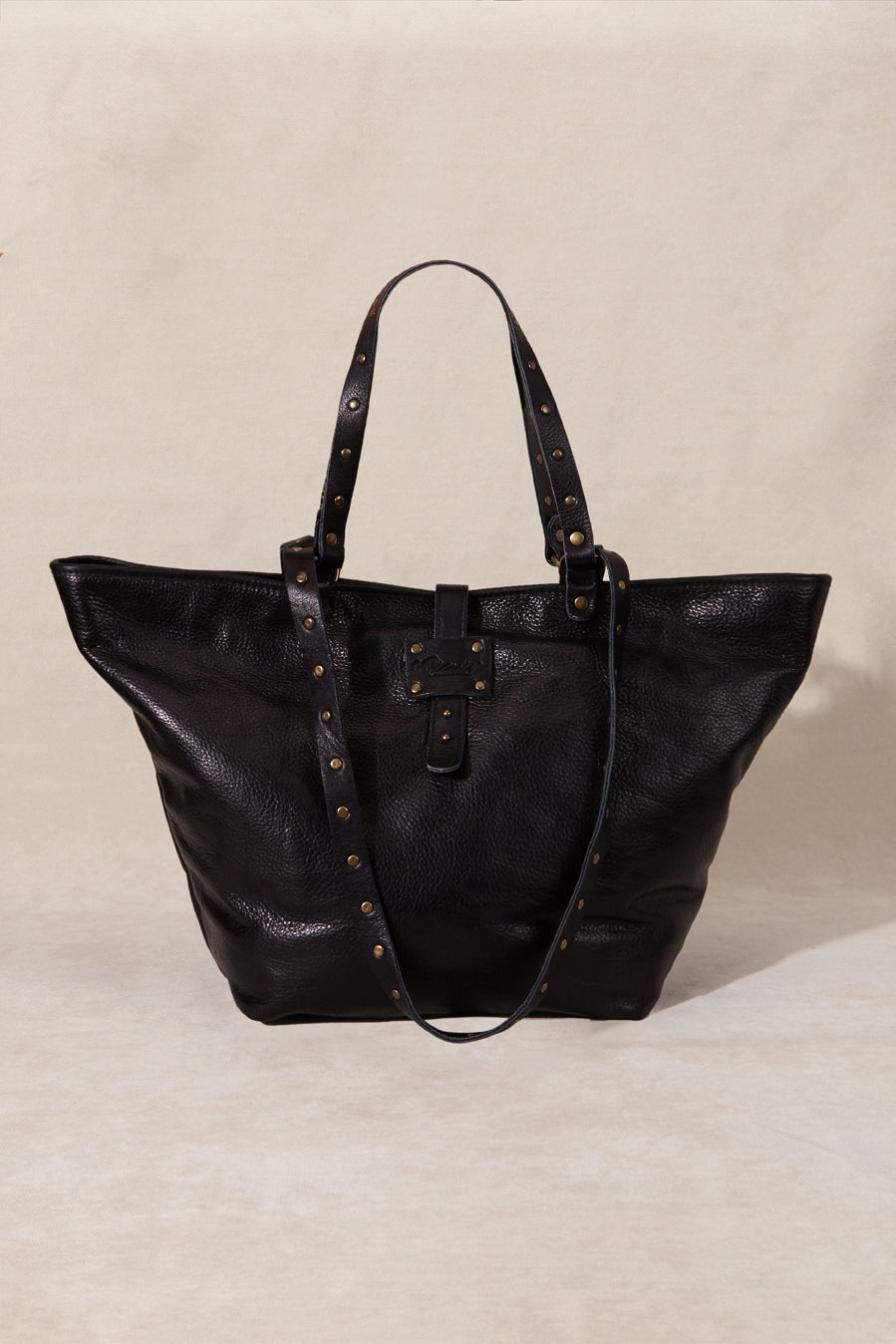 BLACK TOTE BAG