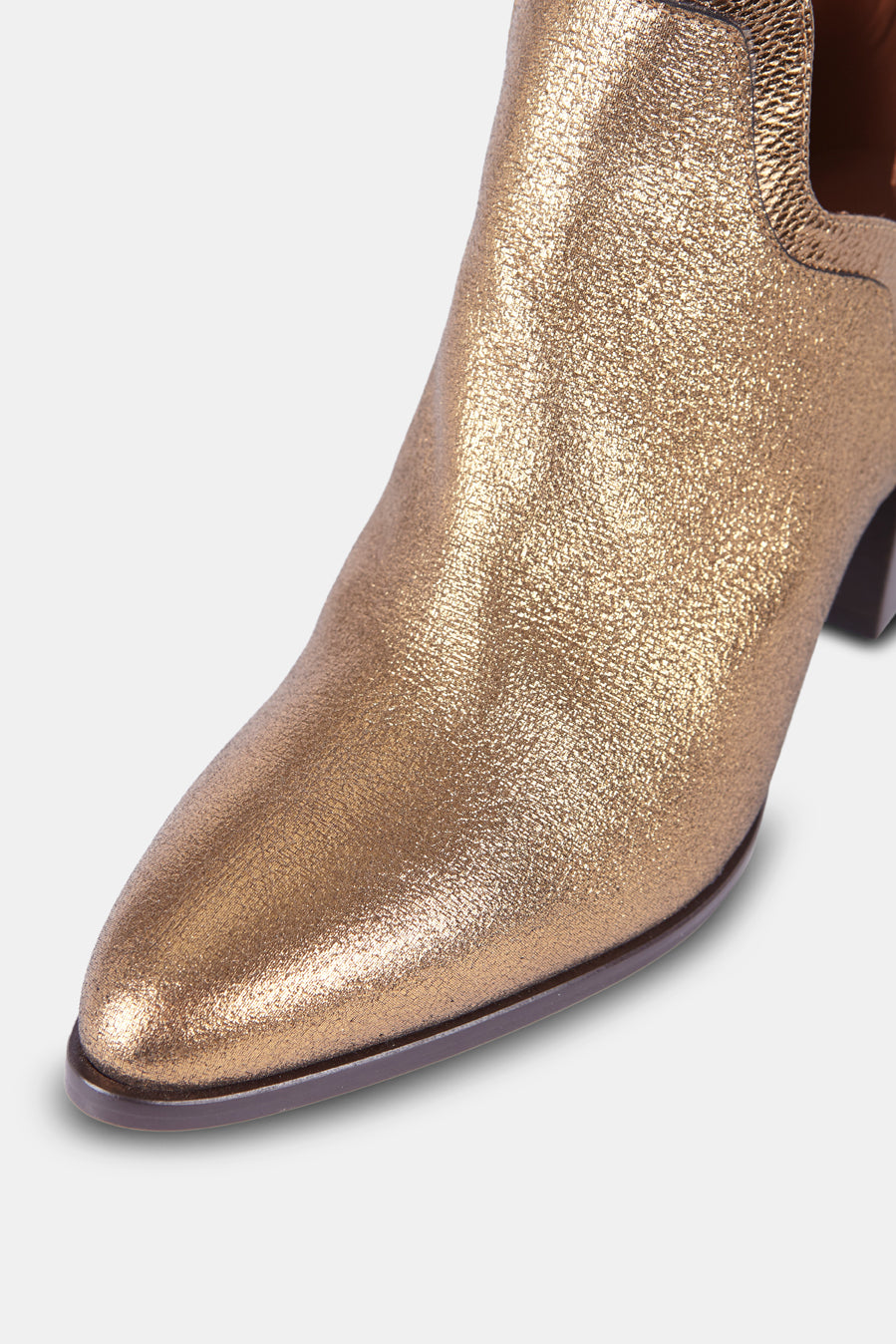 Botines Frida Boots Special Edition color oro viejo tacón 7 centímetros 4 - Micuir