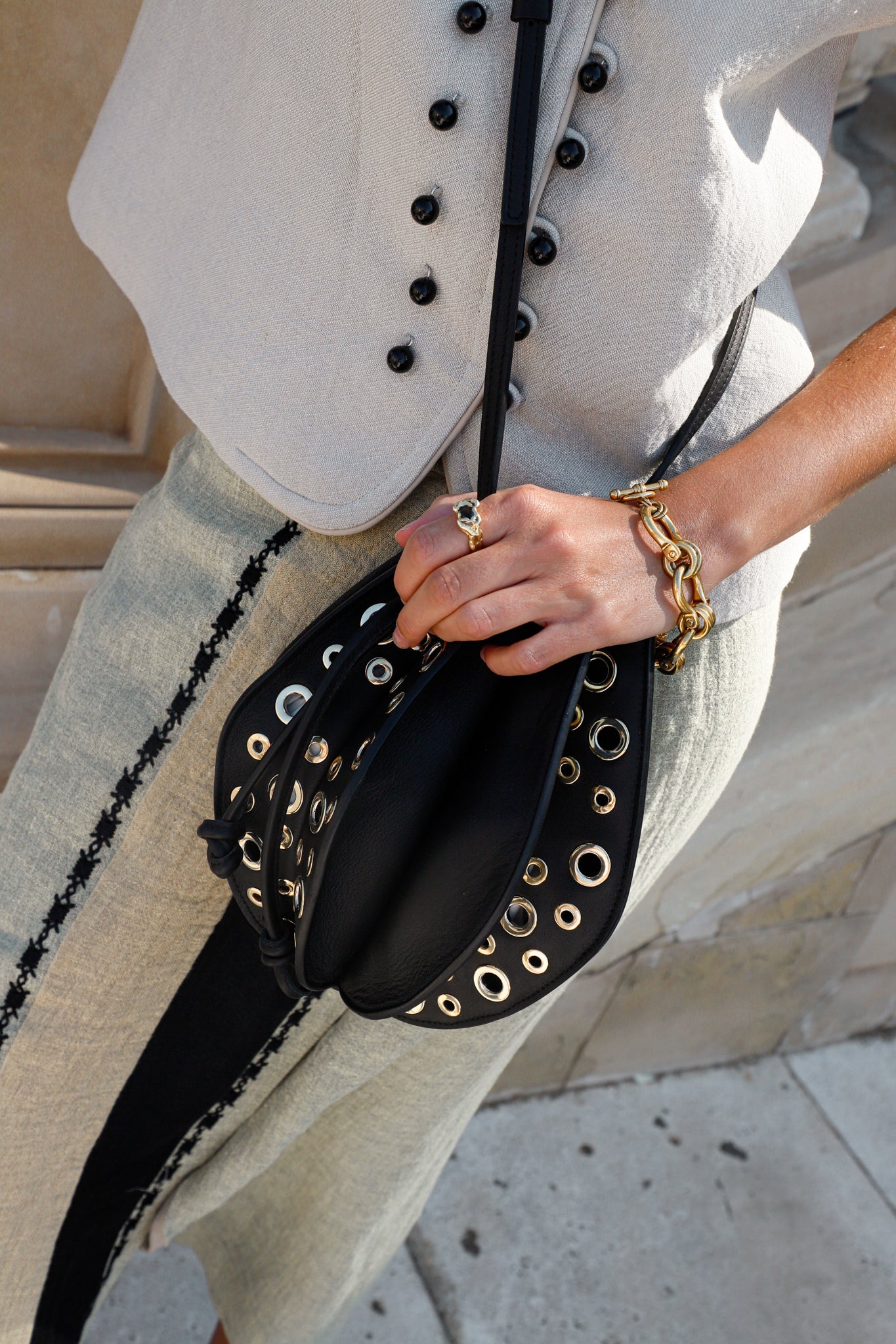 DINSUM BLACK STUDDED BAG