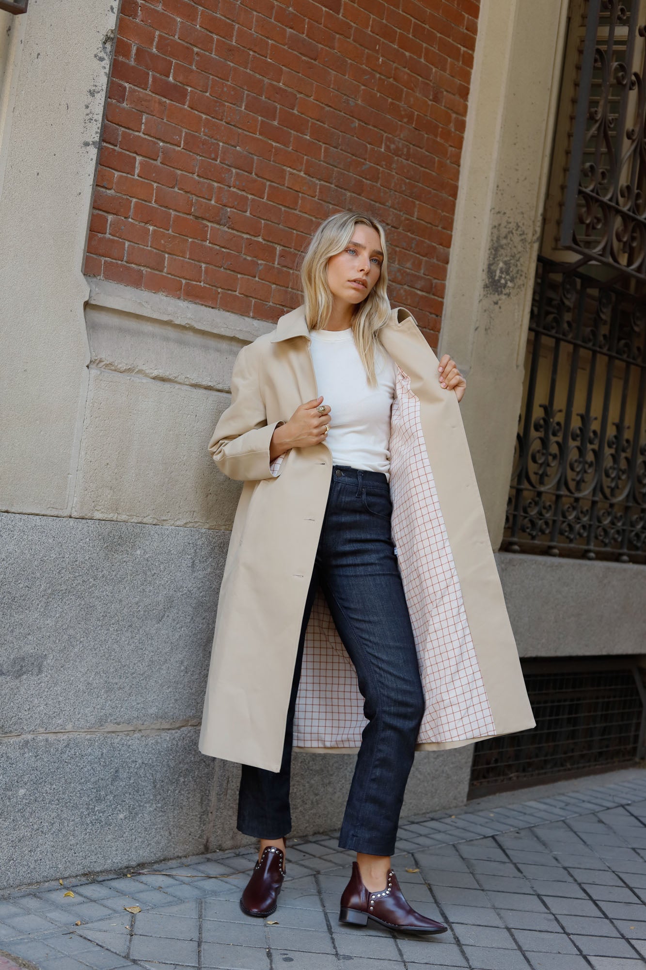 GABARDINA CAMEL CUELLO TRENZADO