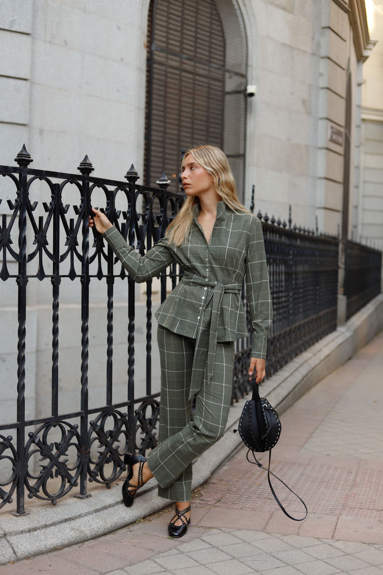 Women's winter pants green color