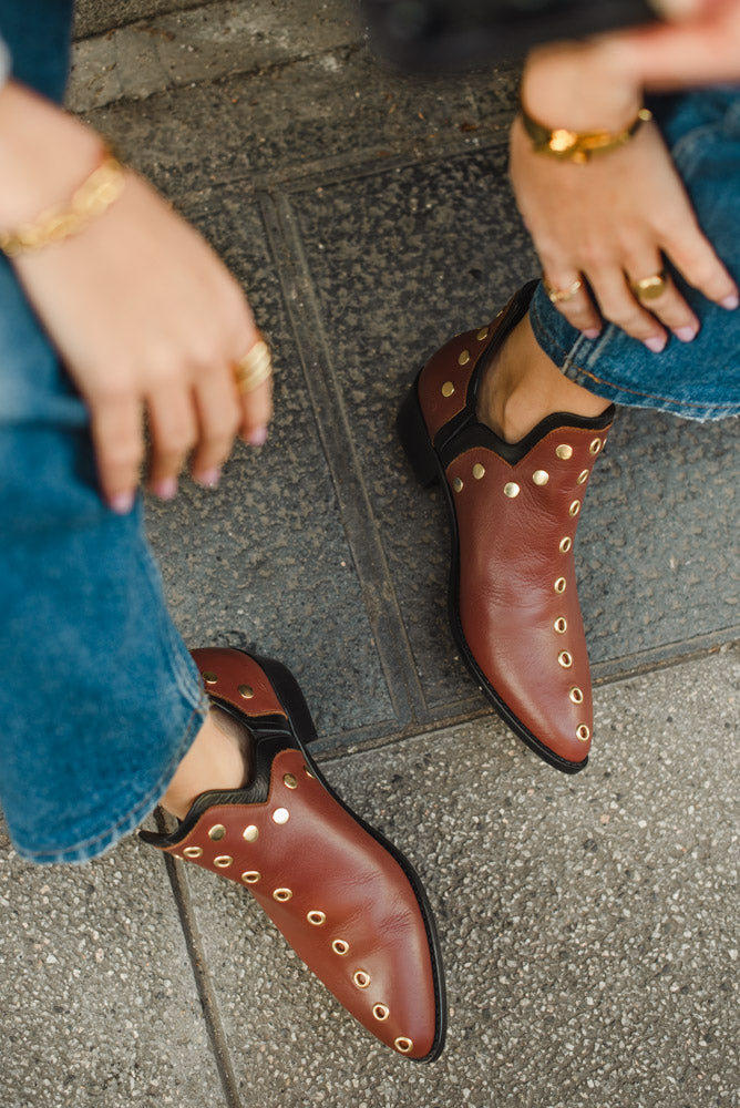 PUNKY BOOTS HAZELNUT GOLD STUDS 4CM