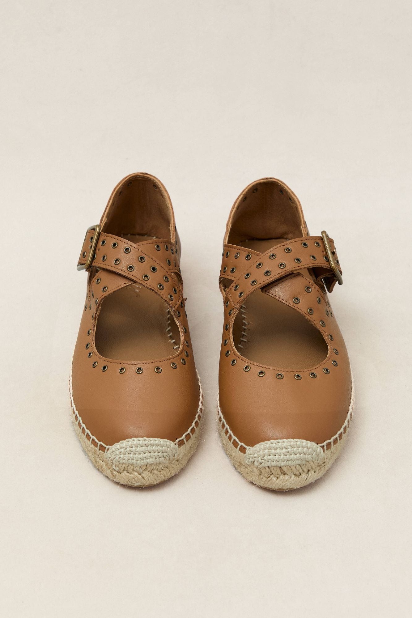 BAILARINA CRUZADA ALAIA TOSTADO