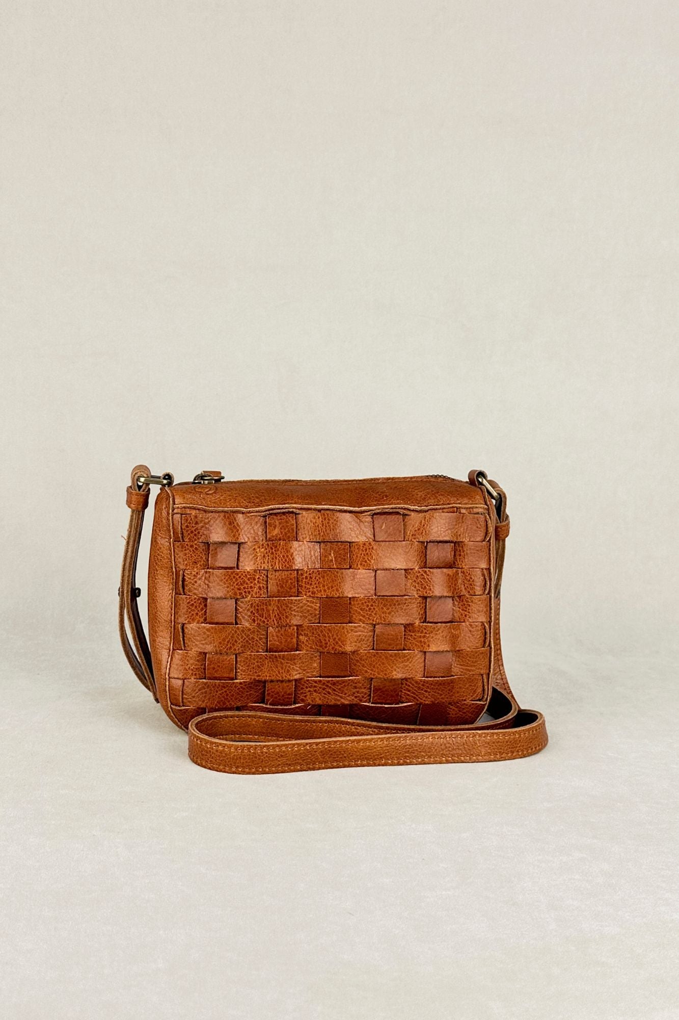 BRAIDED LEATHER CROSSBODY BAG