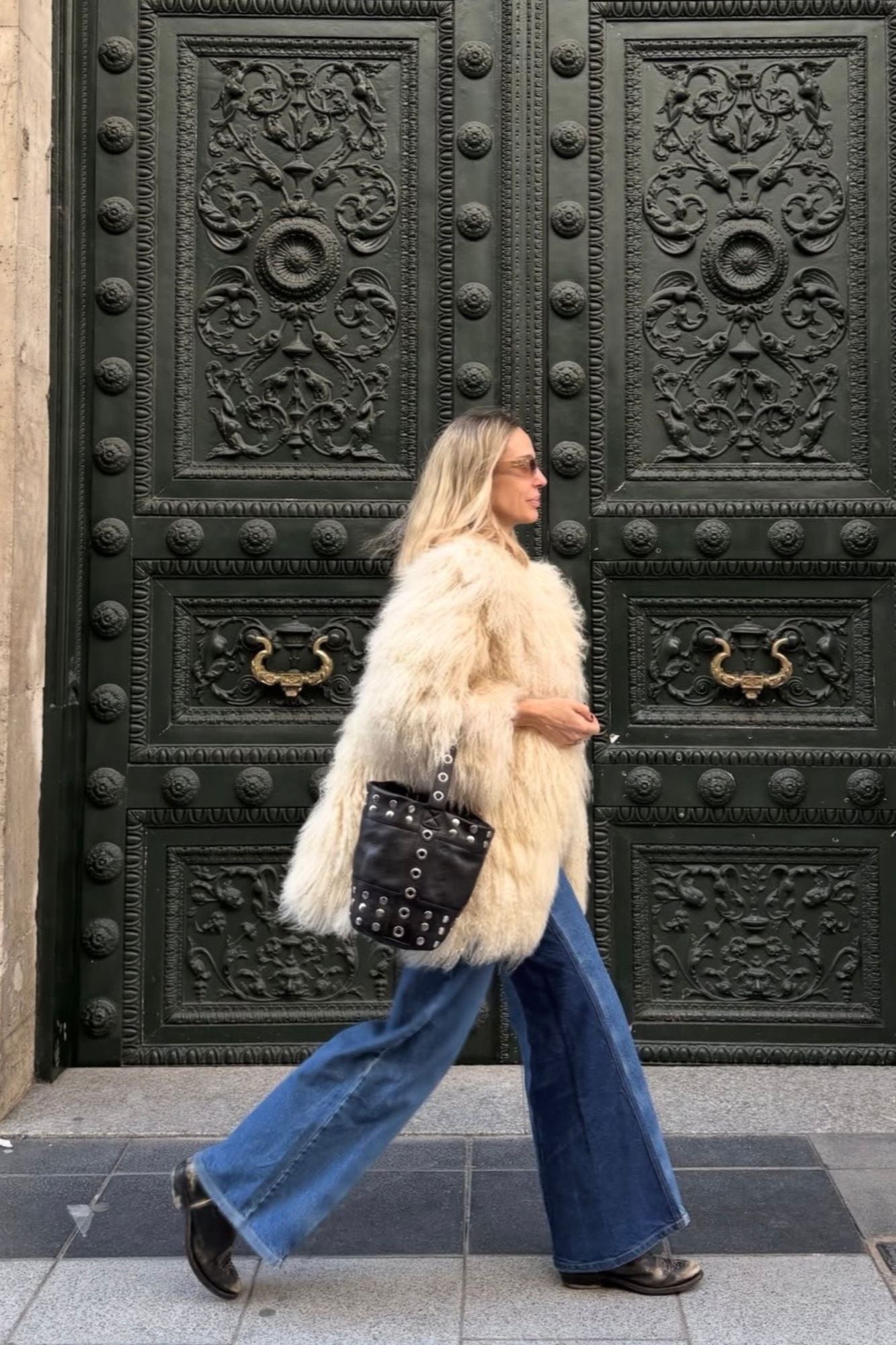 MINI BLACK STUDDED BUCKET BAG