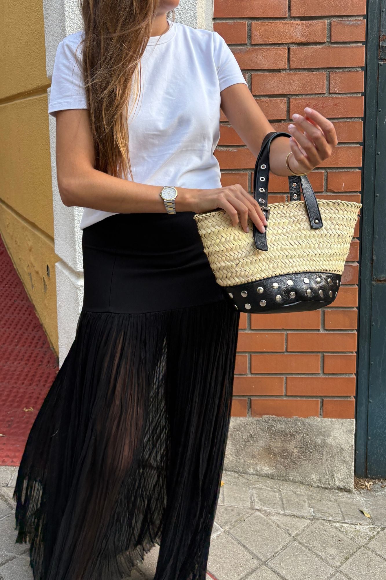 BOLSO BUCKET PALMA TACHAS NEGRO