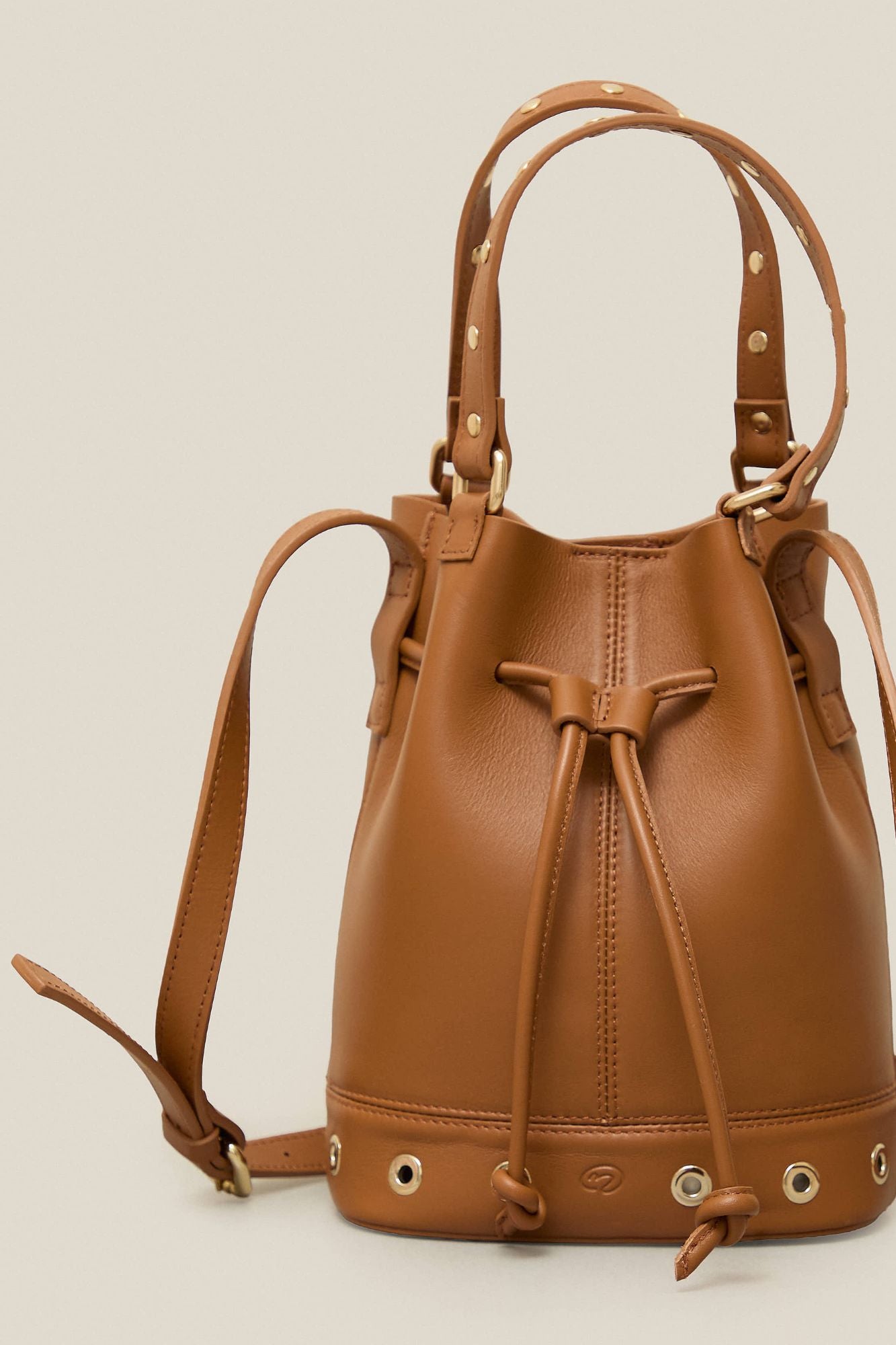 BOLSO MINI BOMBONERA CUERO