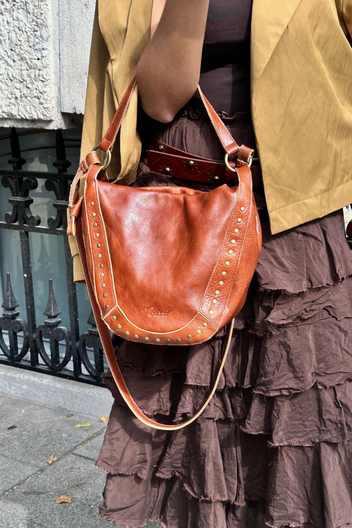 LEATHER HOBO BAG