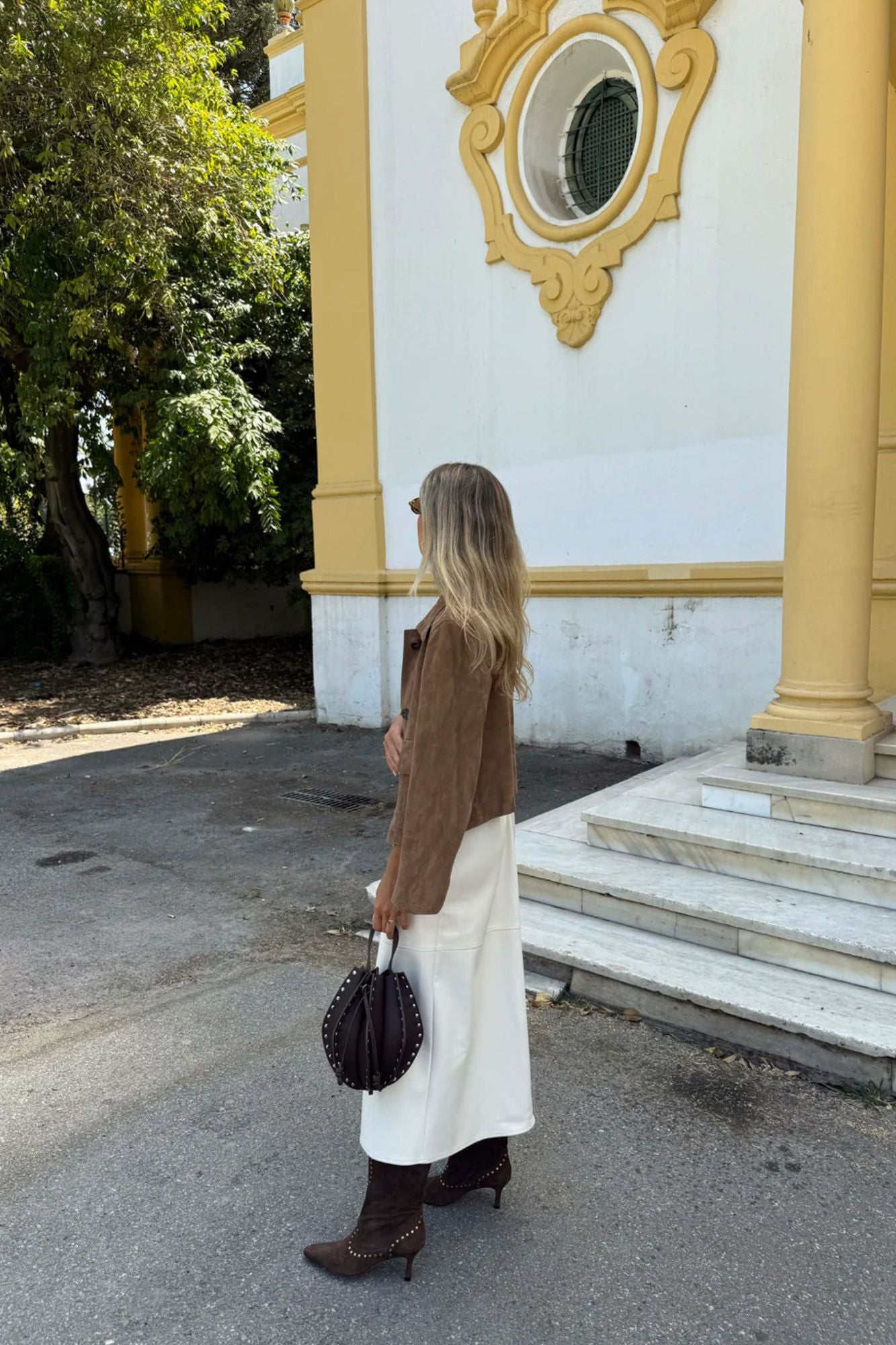 BOTA ANTE TIERRA MARRON 5CM