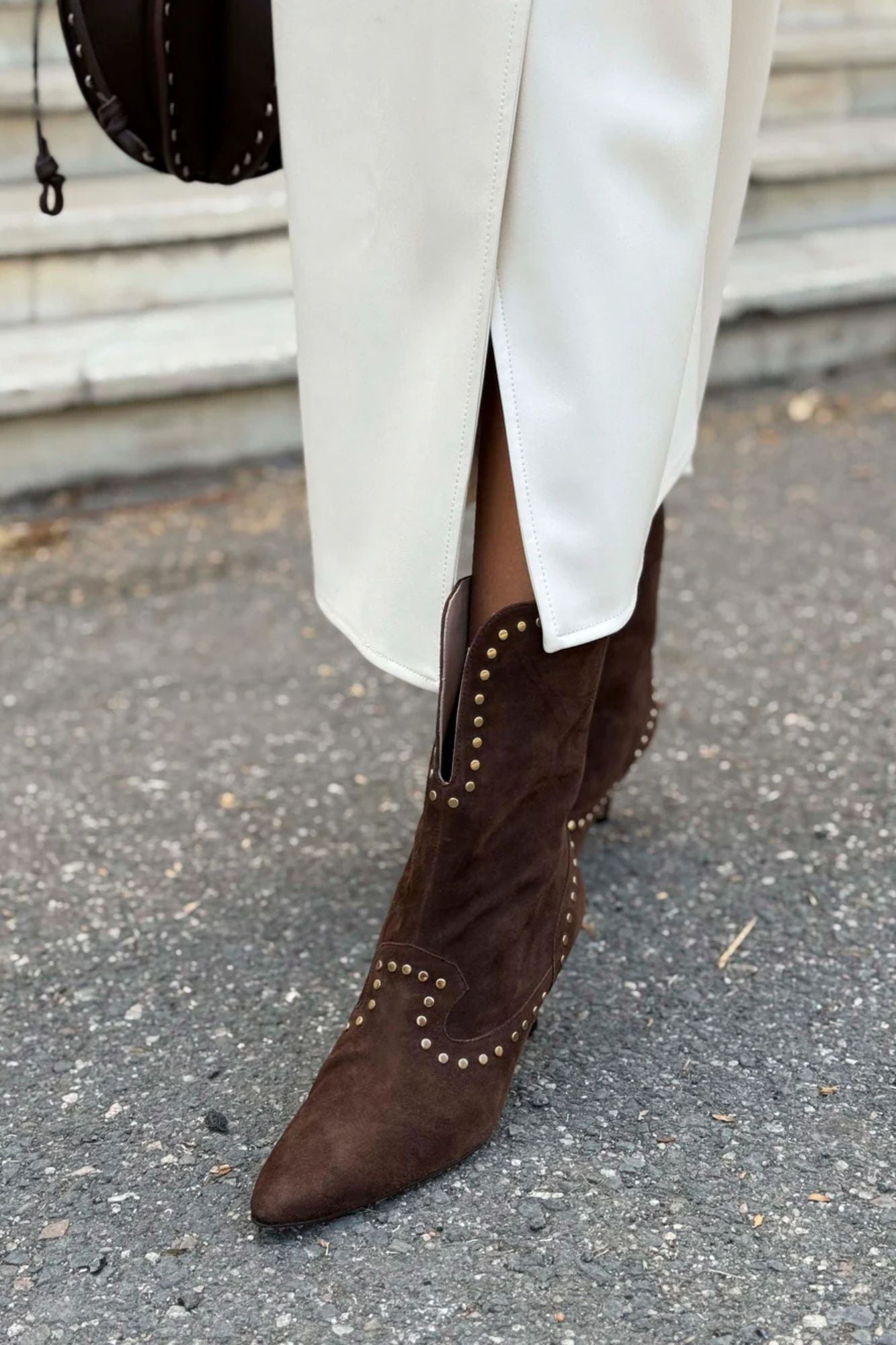 BOTA ANTE TIERRA MARRON 5CM