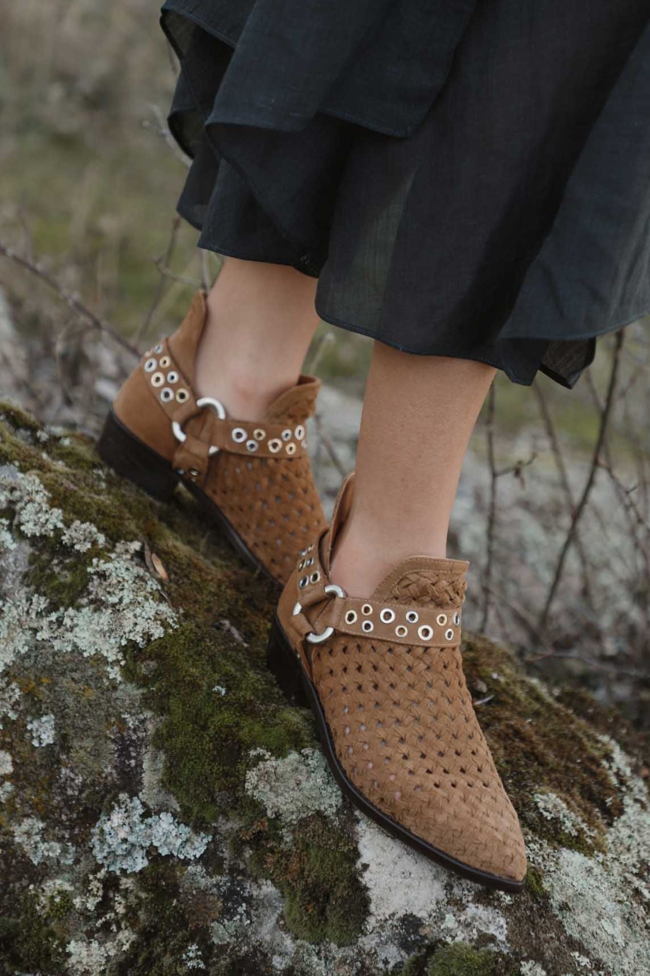 BOTIN ROCK TRENZADO TOSTADO 4CM