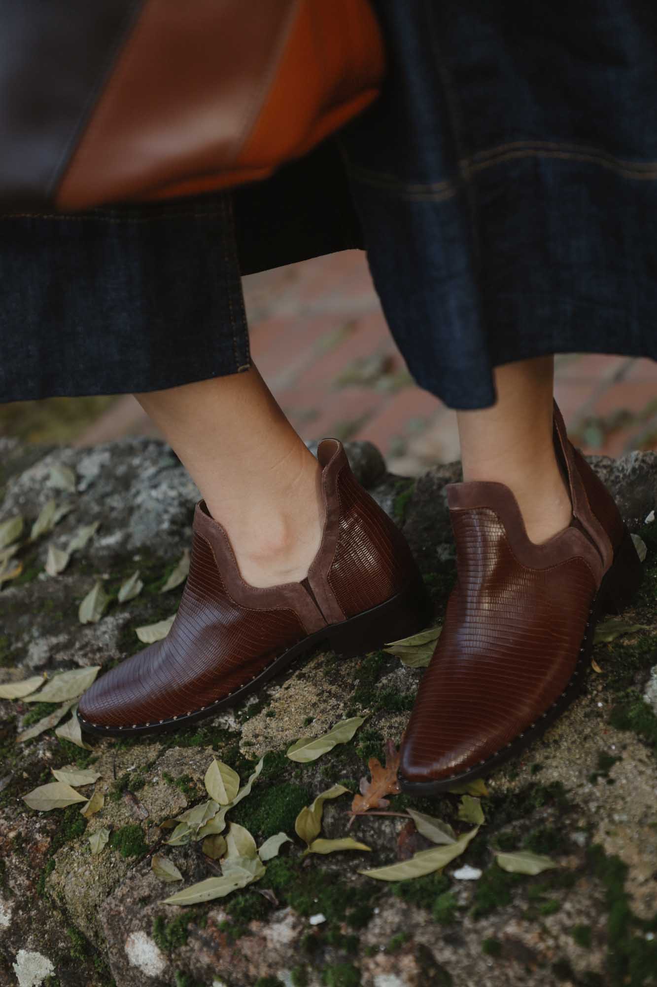 BOTIN SABELA TEJUS CARAMELO 4CM