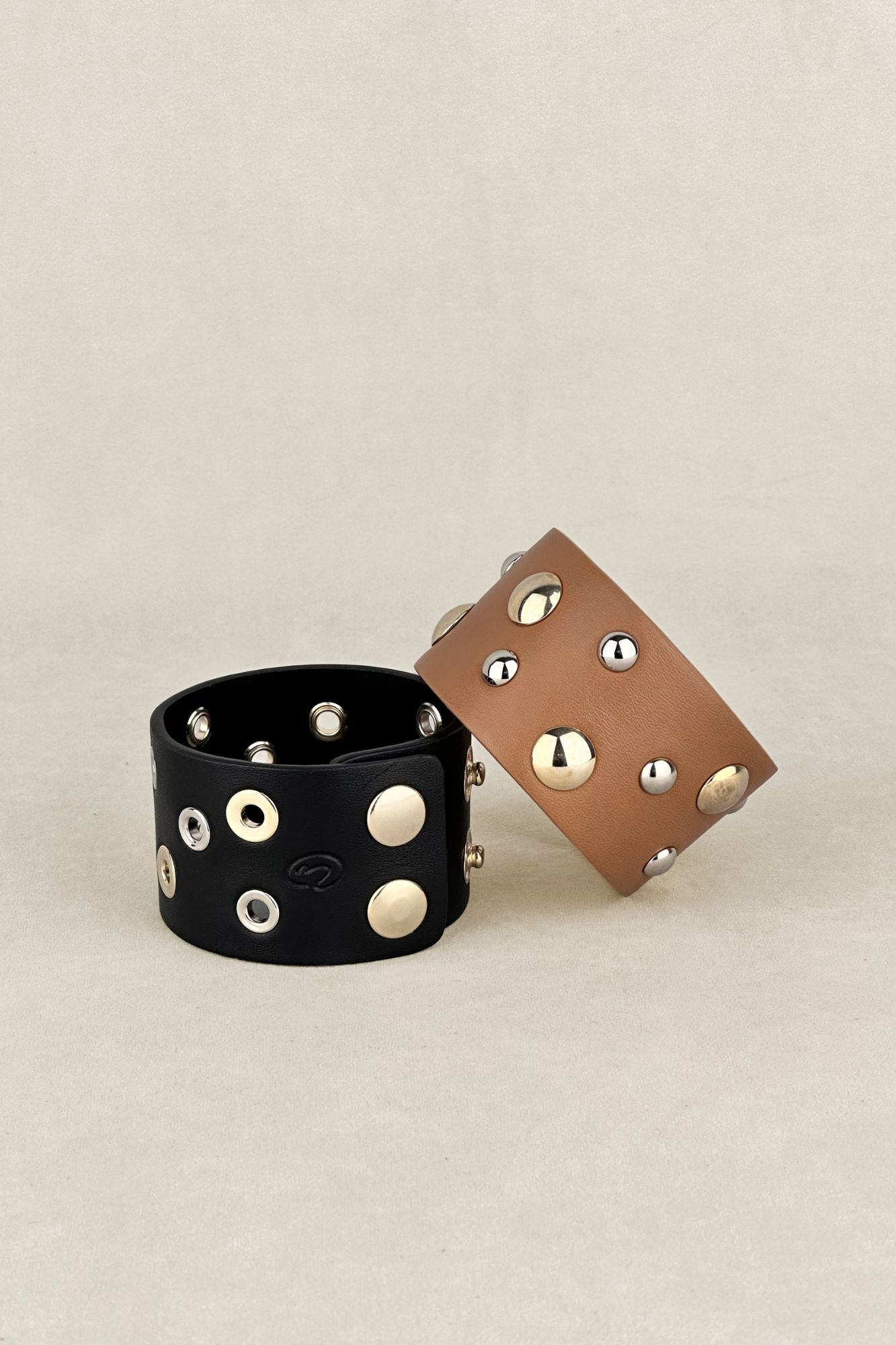 BLACK PUNKY BRACELET