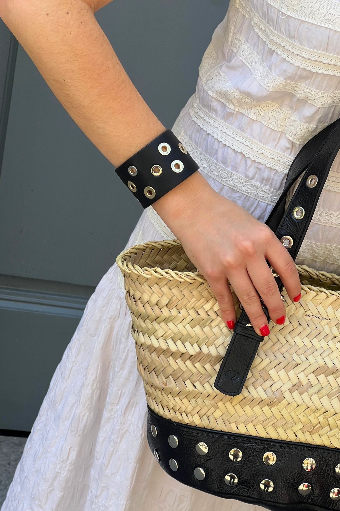 BLACK PUNKY BRACELET