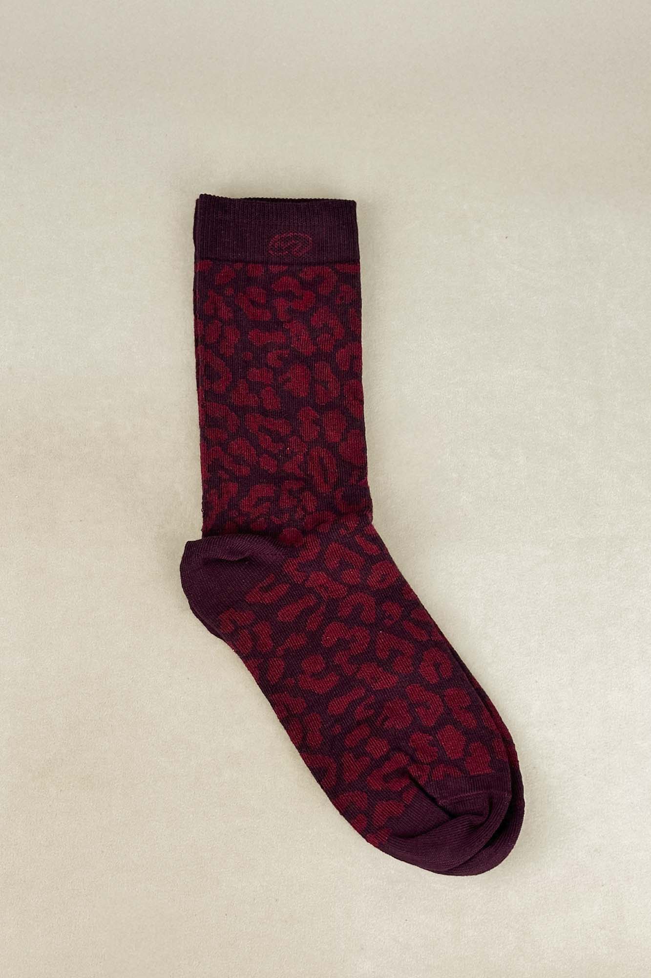 CALCETINES LEOPARDO BURDEOS