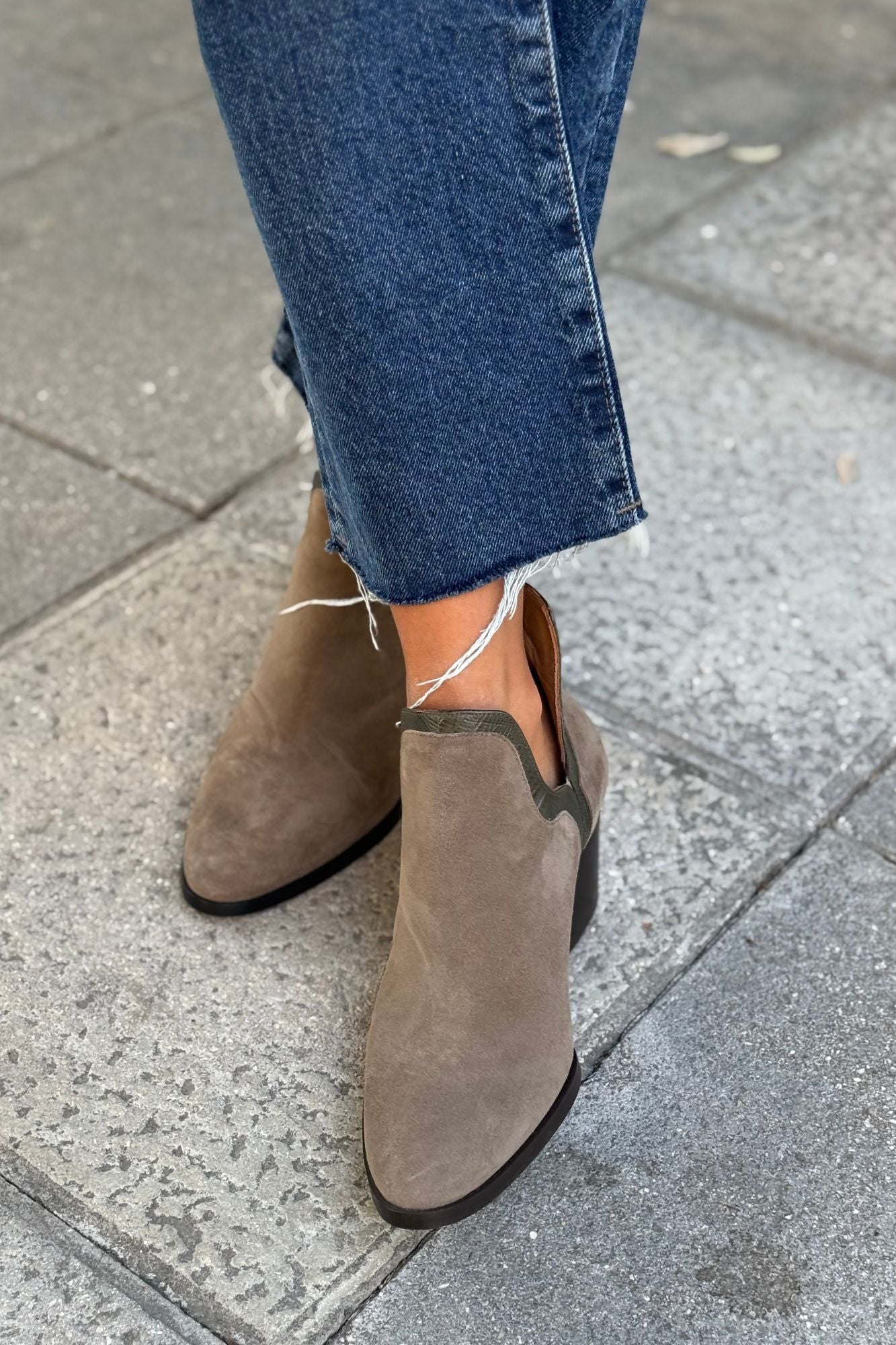 FRIDA SPECIAL EDITION SUEDE KHAKI 6CM