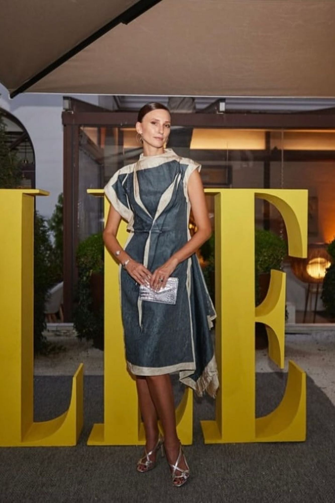 SANDALIA GADEA GRABADO PLATA 9CM