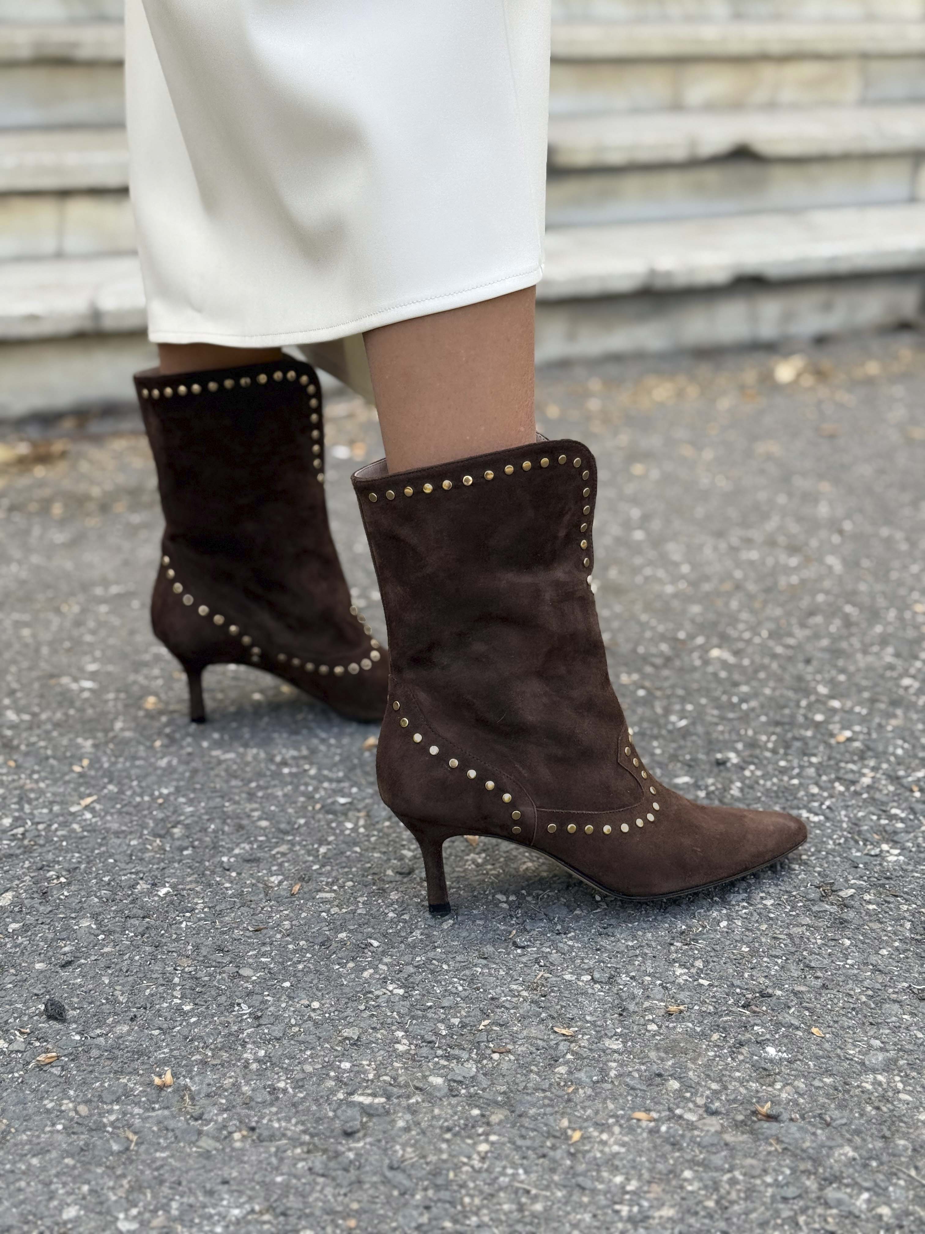 BOTA ANTE TIERRA MARRON 5CM
