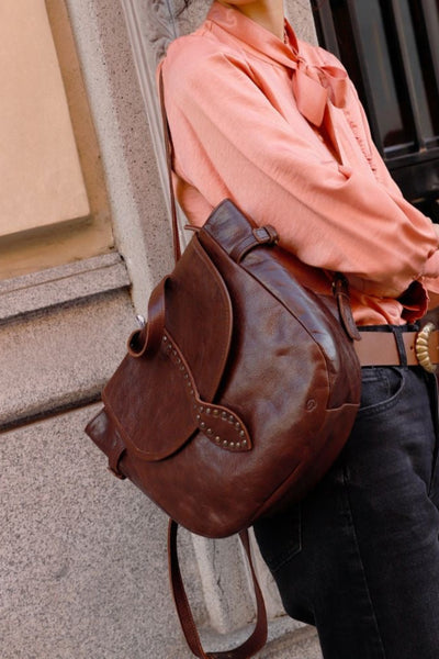 MOCHILA TACHAS CHOCOLATE